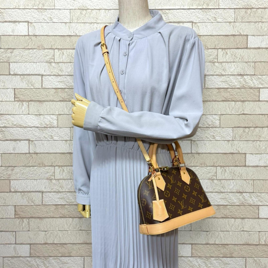 Louis Vuitton Brown Monogram Canvas Shoulder Bag