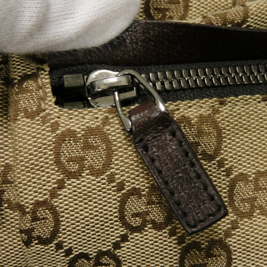 Gucci Beige Gg Canvas Leather Fanny Pack Shoulder Bag Sling Bag (Pre-Owned)