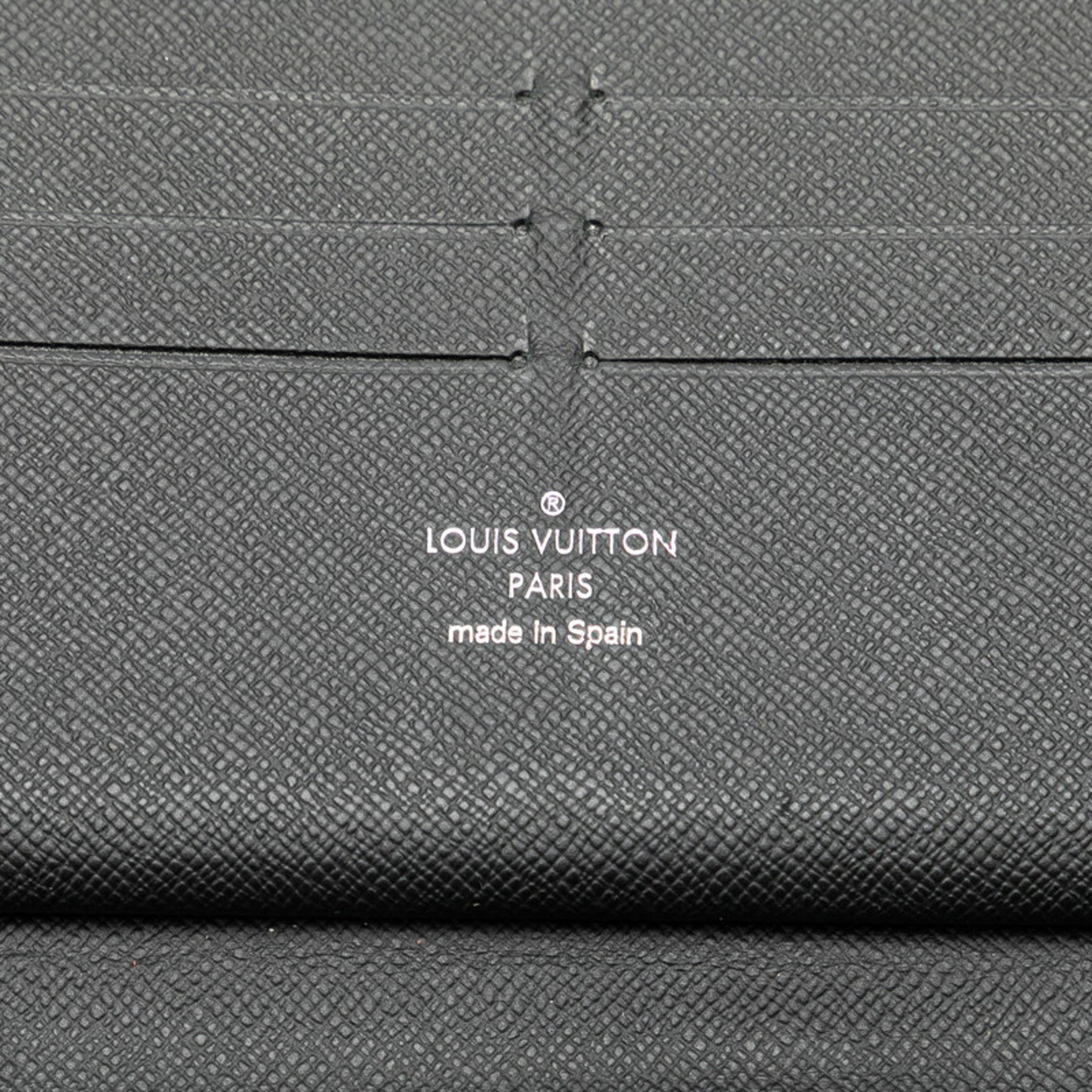 Louis Vuitton Taiga Black Noir Leather Coin Purse/Coin Case