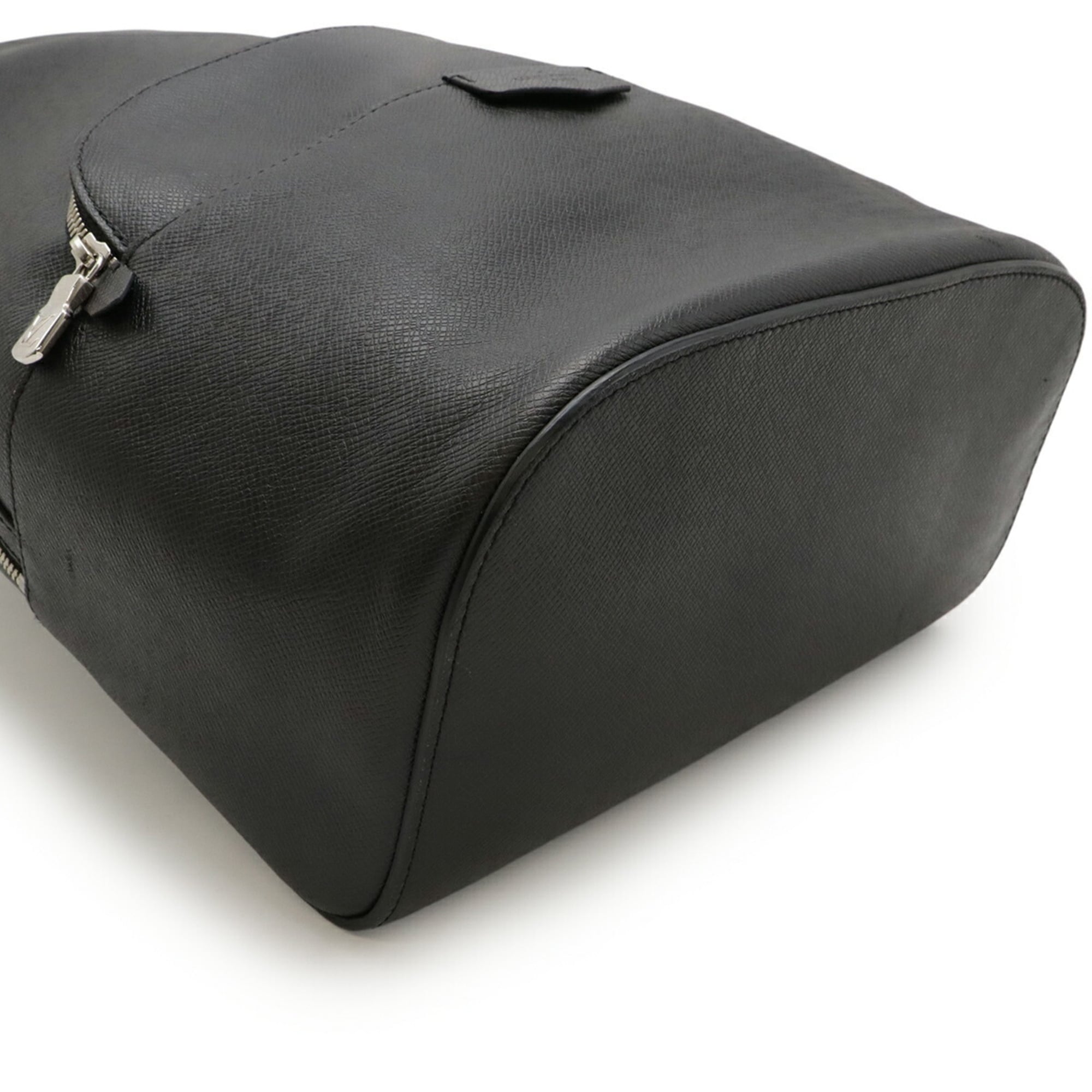 Louis Vuitton Taiga Ardoise Taiga Leather Backpack