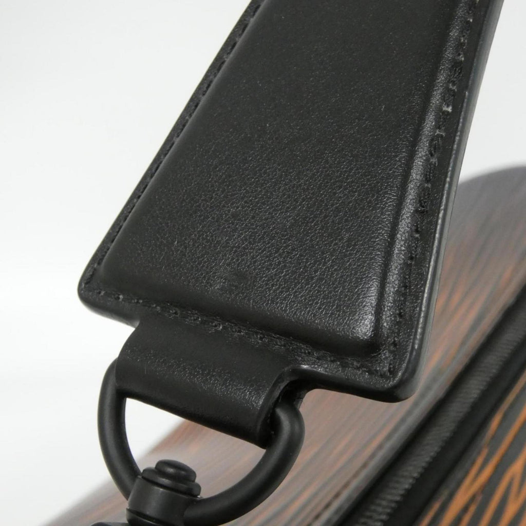 Louis Vuitton Black Leather Shoulder Bag