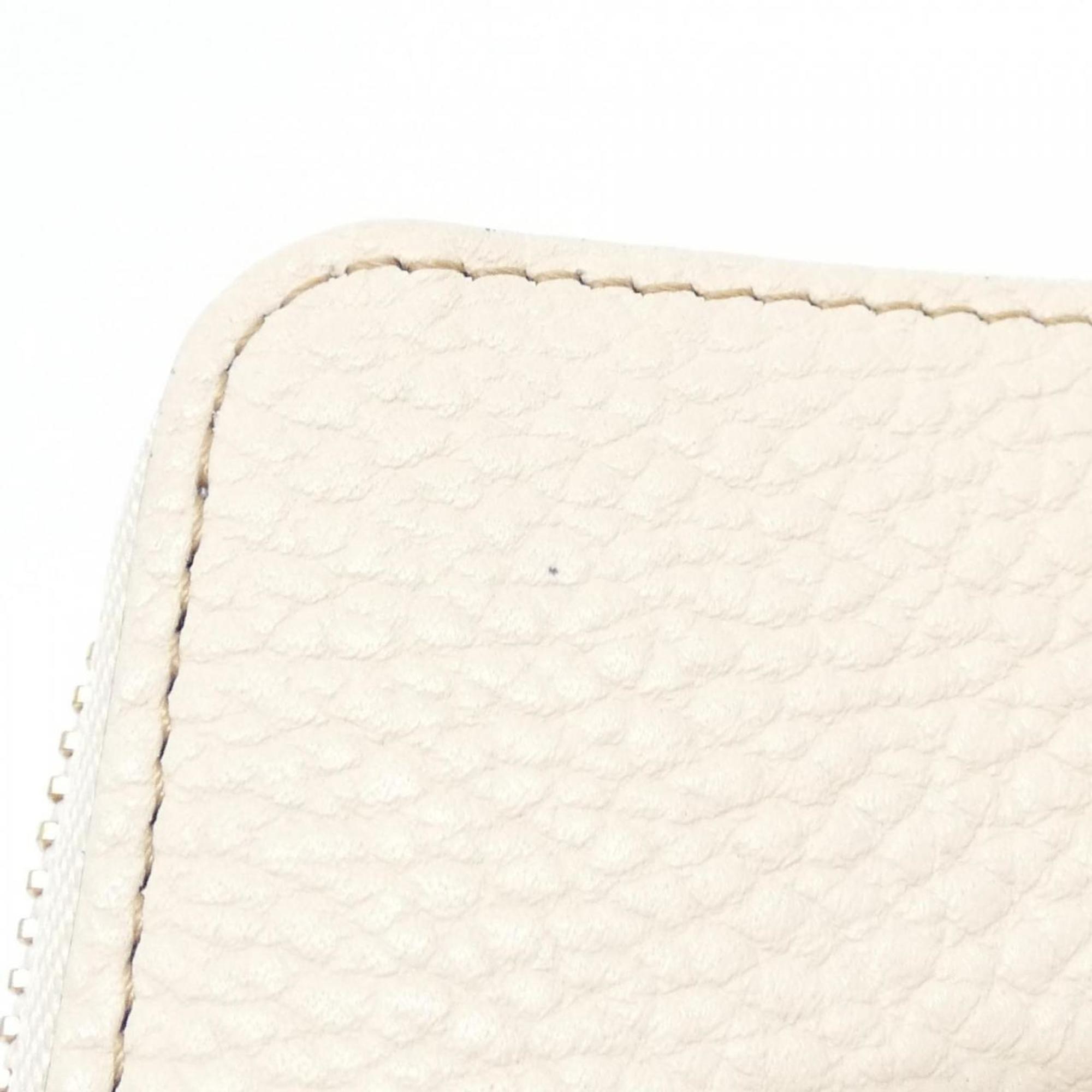 Louis Vuitton Cream Leather Long Wallet