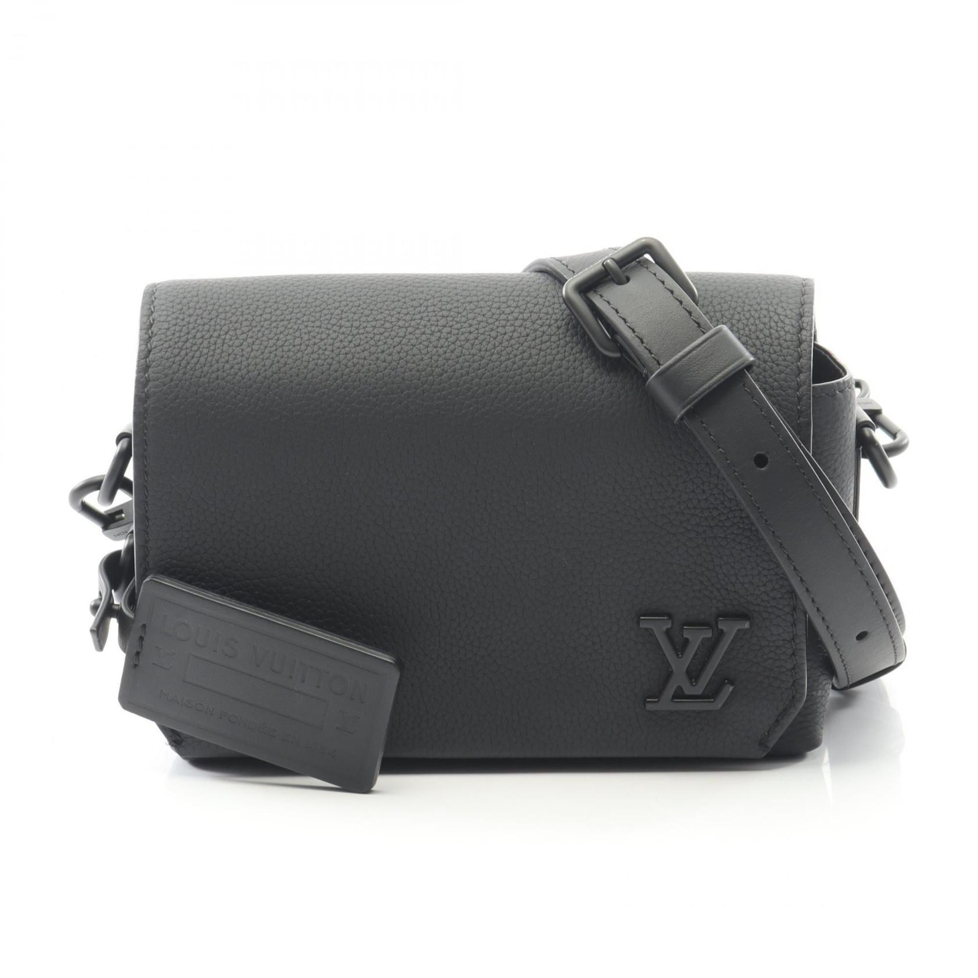 Louis Vuitton Black Leather Shoulder Bag