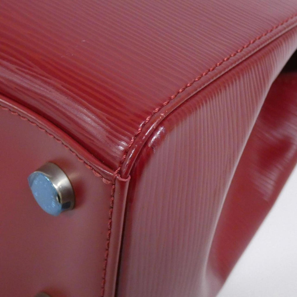 Louis Vuitton Ruby Leather Handbag