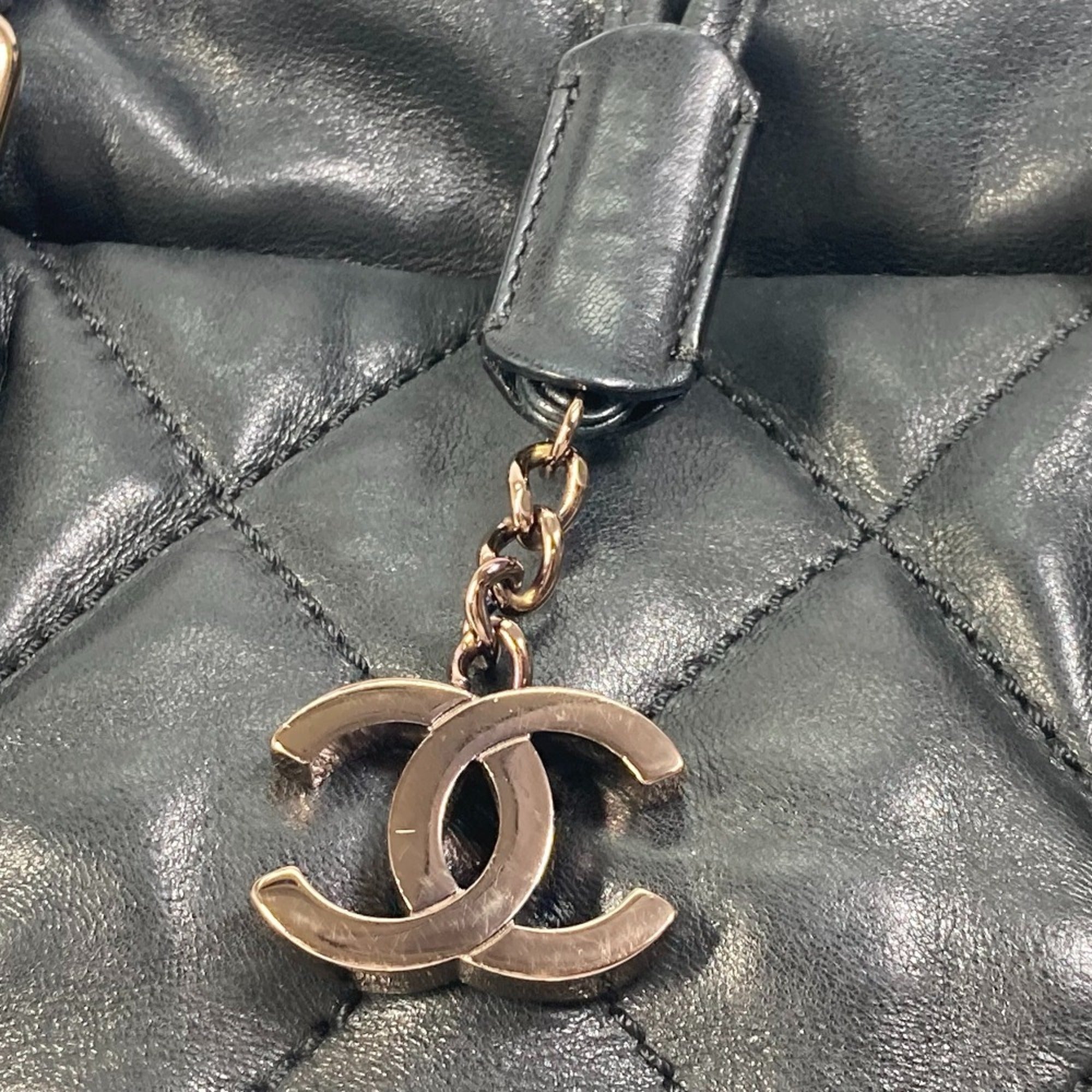 Chanel Black Leather Shoulder Bag