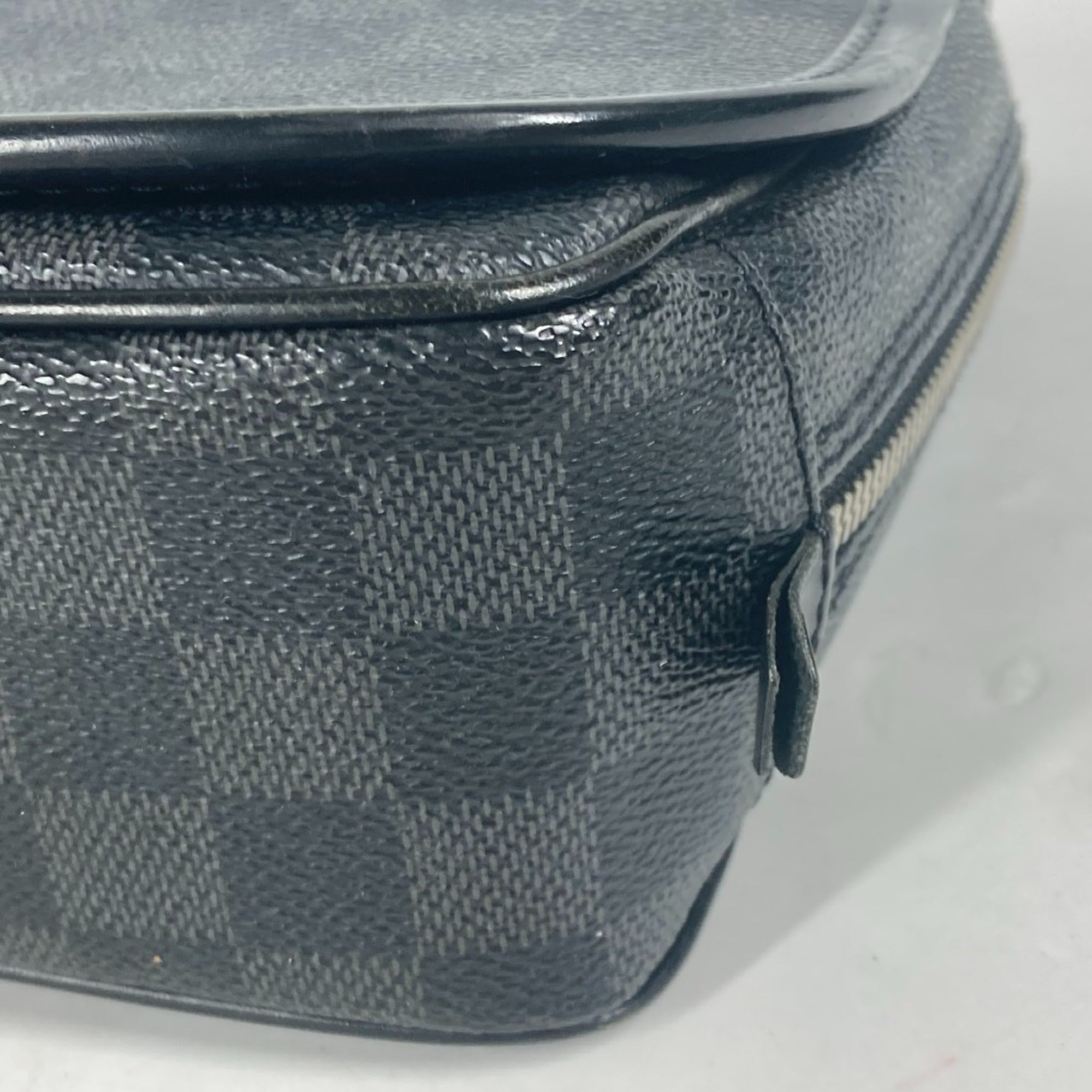 Louis Vuitton Damier Graphite Black Damier Graphite Pouch