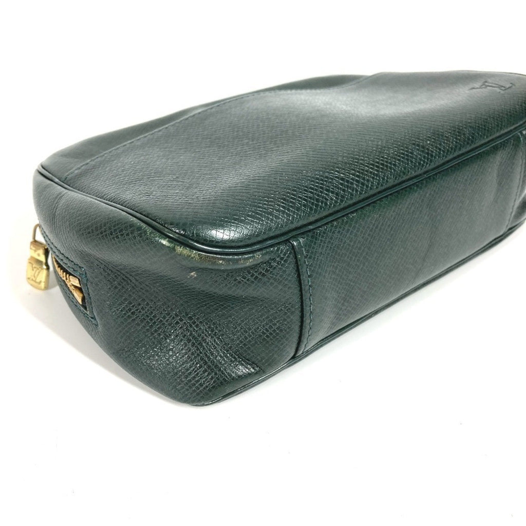 Louis Vuitton Episea Green Taiga Leather Clutch Bag Pouch