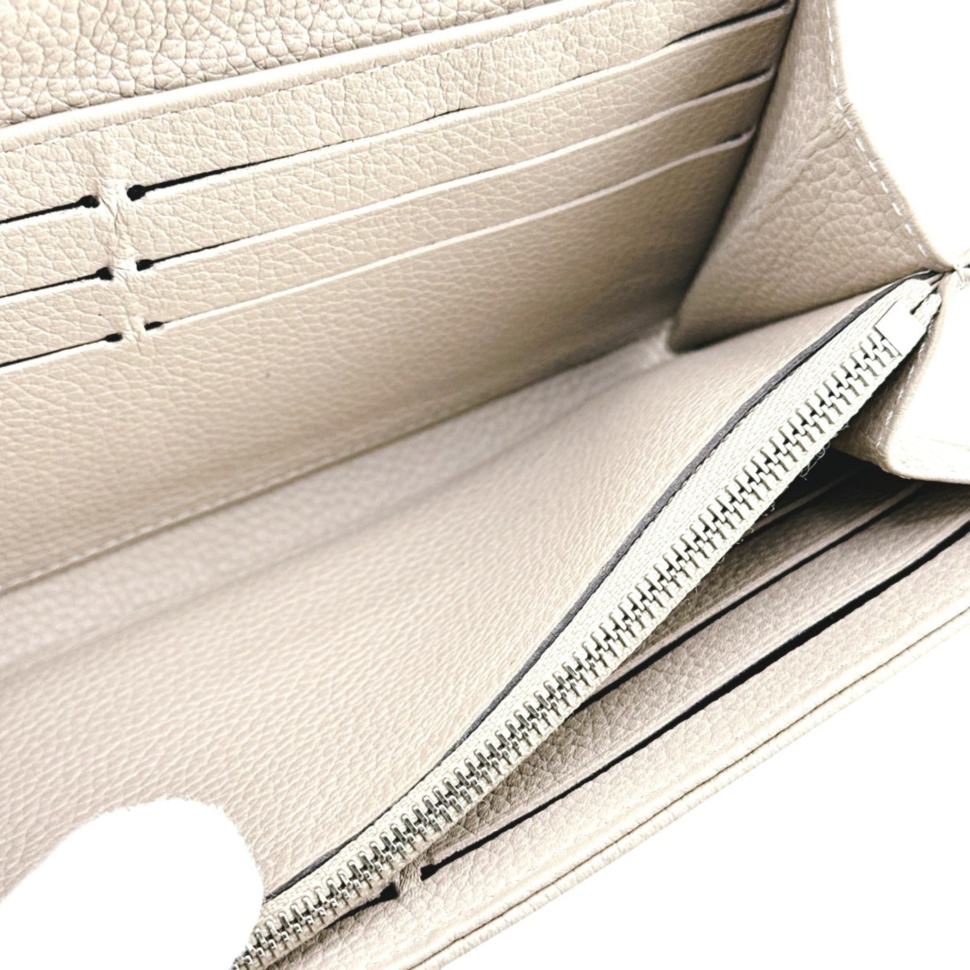 Louis Vuitton Beige Galle Monogram Mahina Leather Long Wallet (Tri-Fold)