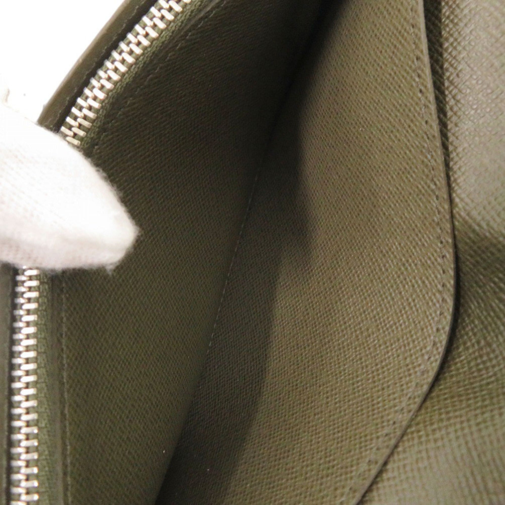 Louis Vuitton Khaki Taiga Leather Long Wallet