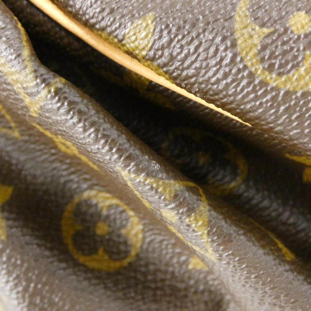 Louis Vuitton Marron Coated Canvas Handbag