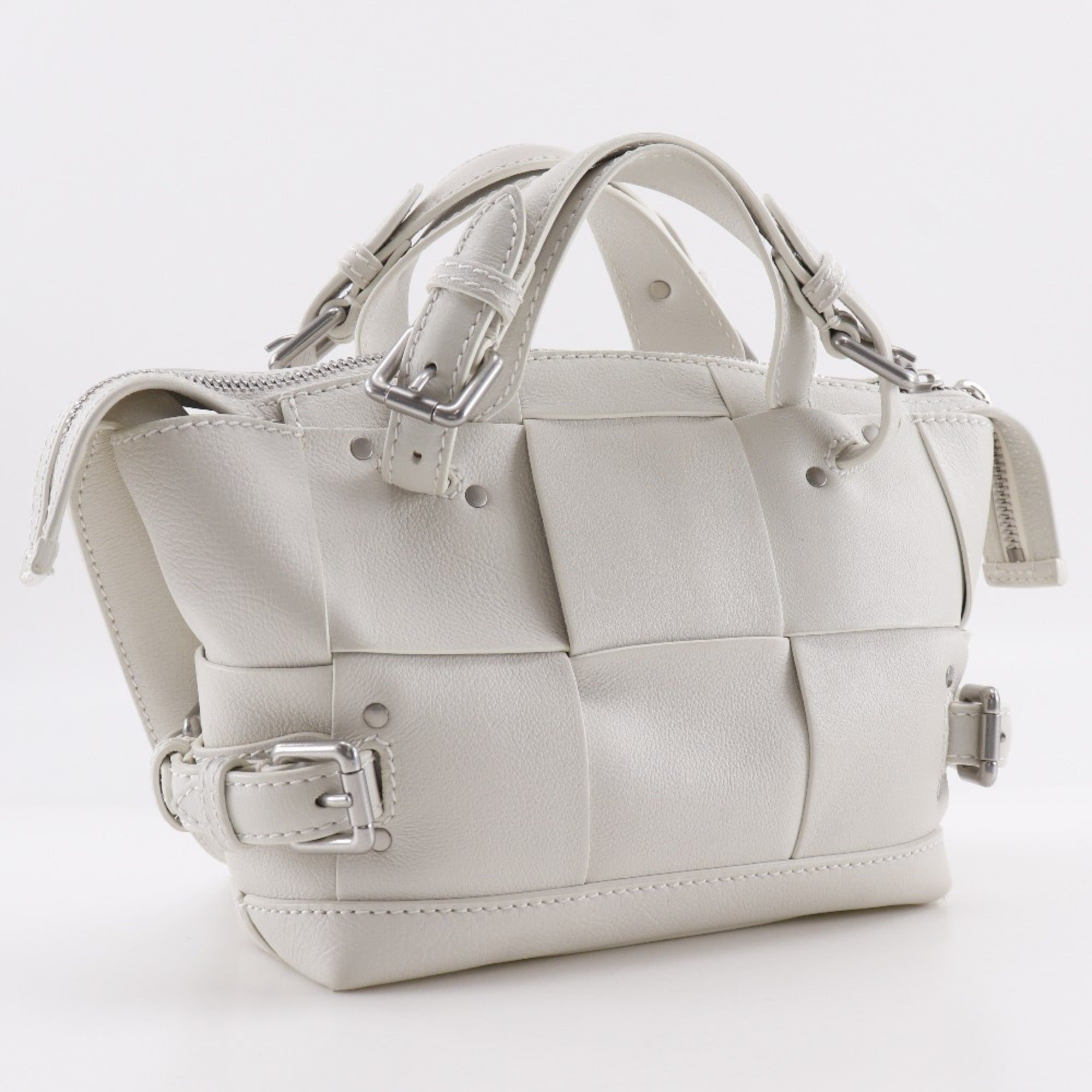 Bottega Veneta White Leather Handbag