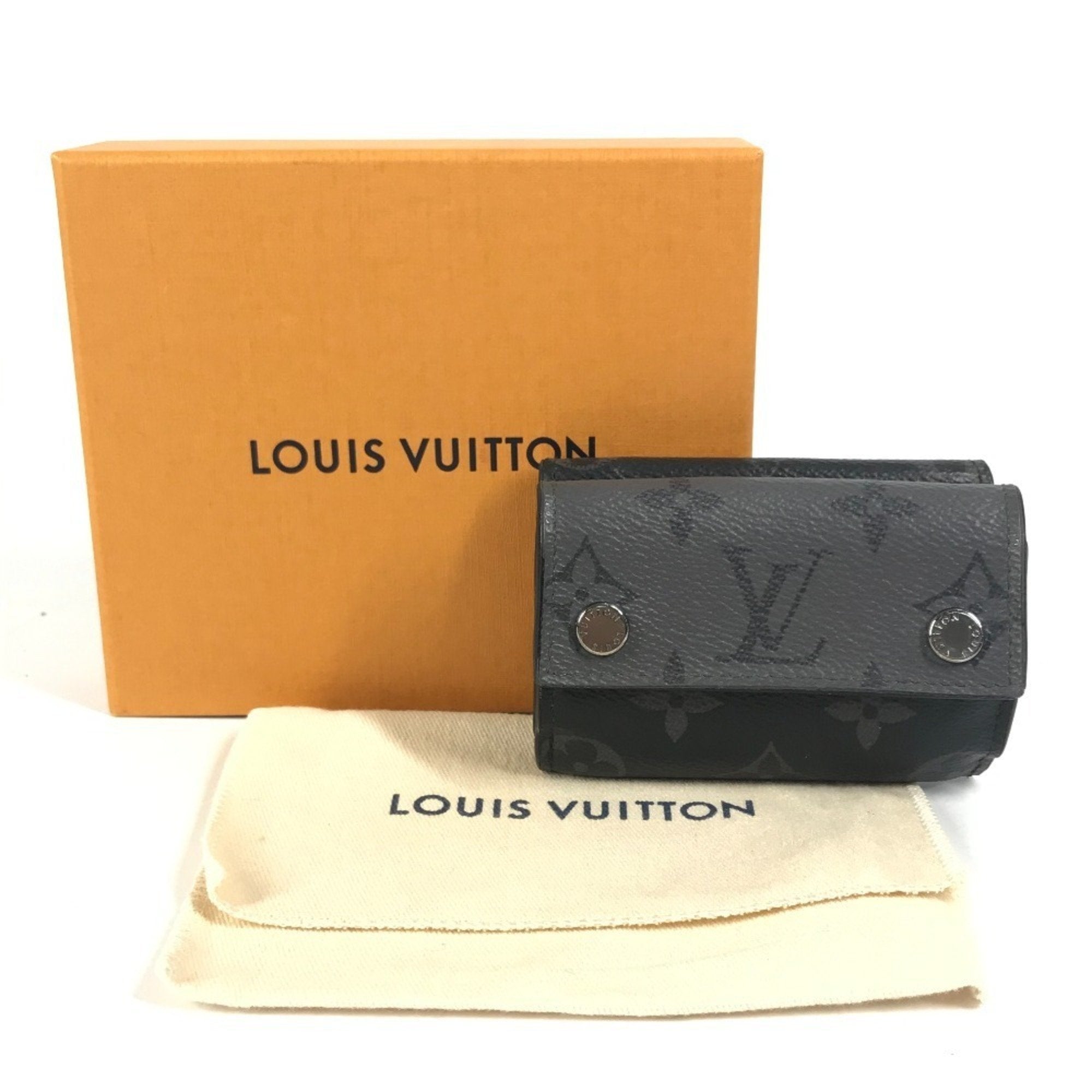 Louis Vuitton Black Gray Monogram Eclipse Canvas Wallet (Tri-Fold)
