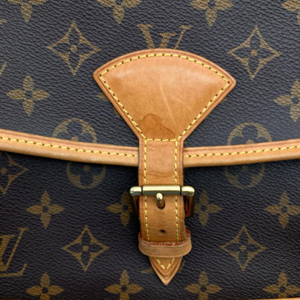Louis Vuitton Monogram Monogram Shoulder Bag