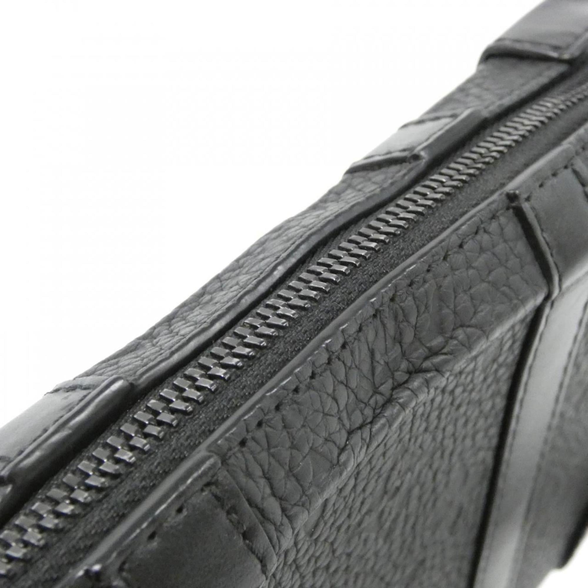 Louis Vuitton Black Leather Shoulder Bag