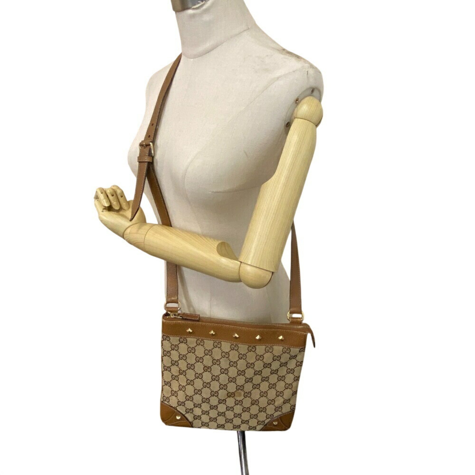 Gucci Brown Gg Canvas Shoulder Bag (Pre-Owned)