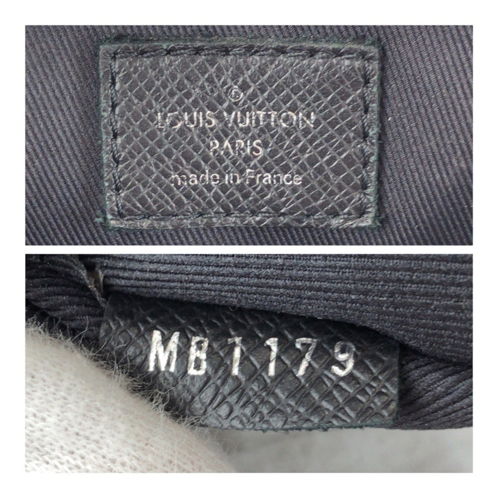 Louis Vuitton Black Taiga Leather Briefcase