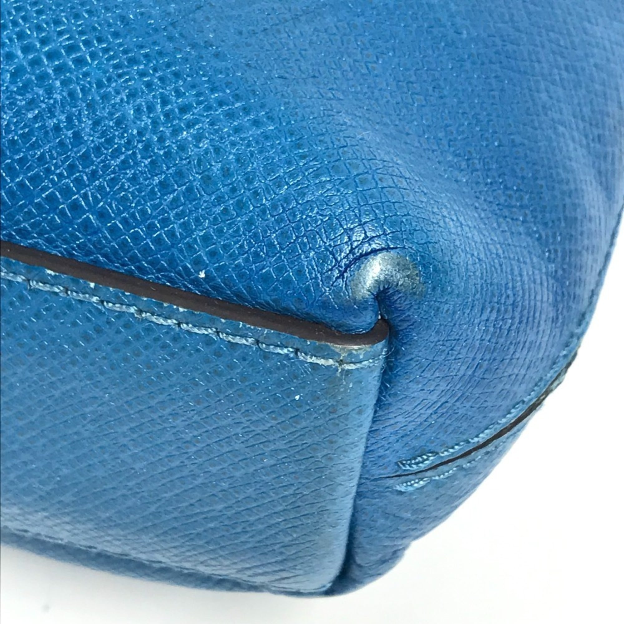 Louis Vuitton Blue Taiga Leather Messenger Bag Shoulder Bag