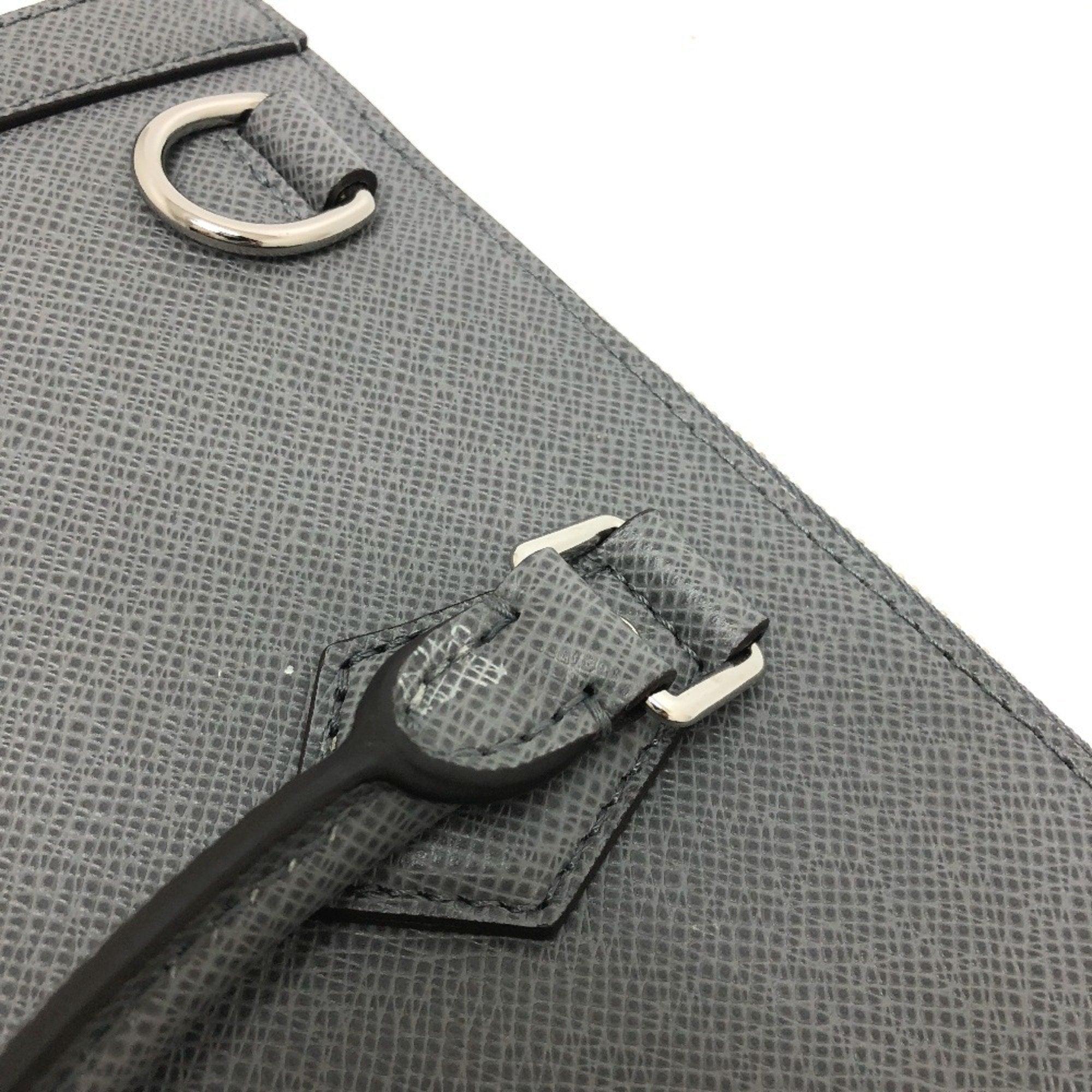 Louis Vuitton Taiga Gray Taiga Leather Briefcase