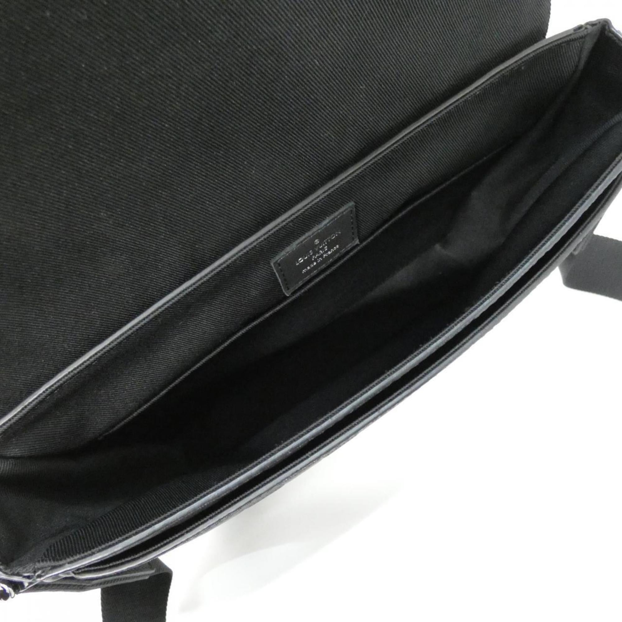 Louis Vuitton Black Leather Shoulder Bag
