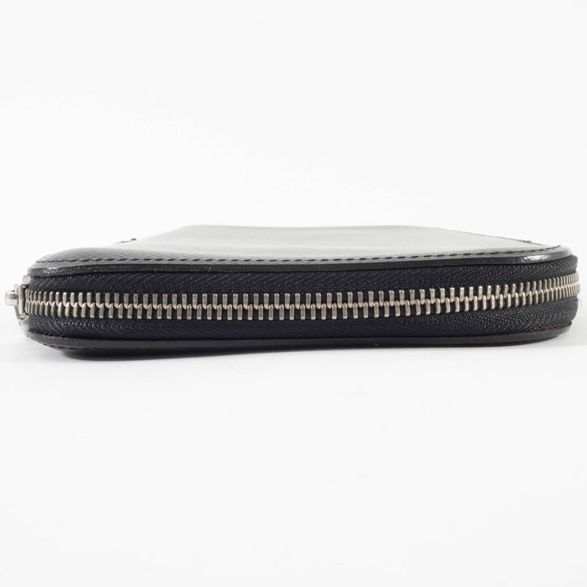 Louis Vuitton Black Taiga Leather Leather Long Bill Wallet