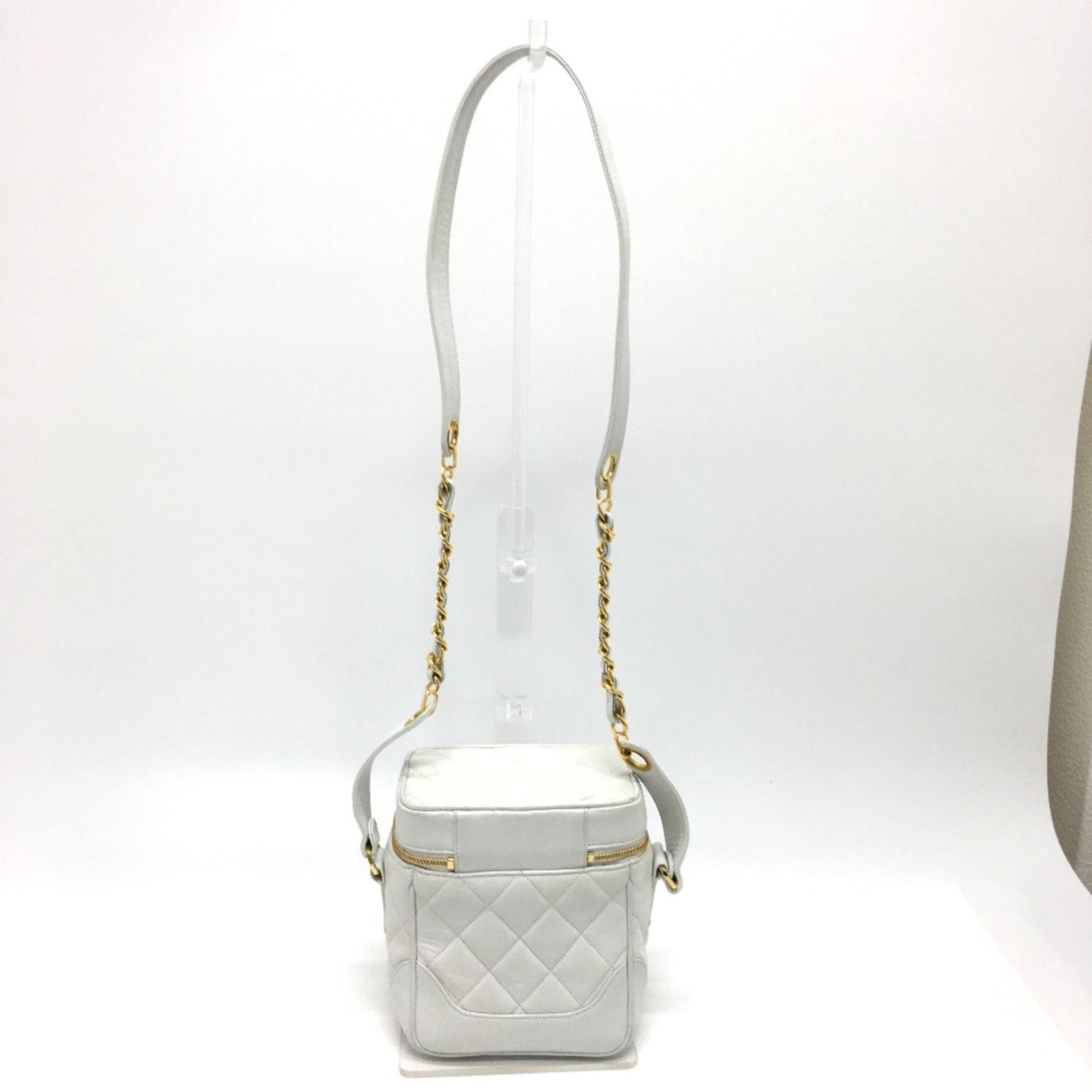 Chanel White Leather Shoulder Bag