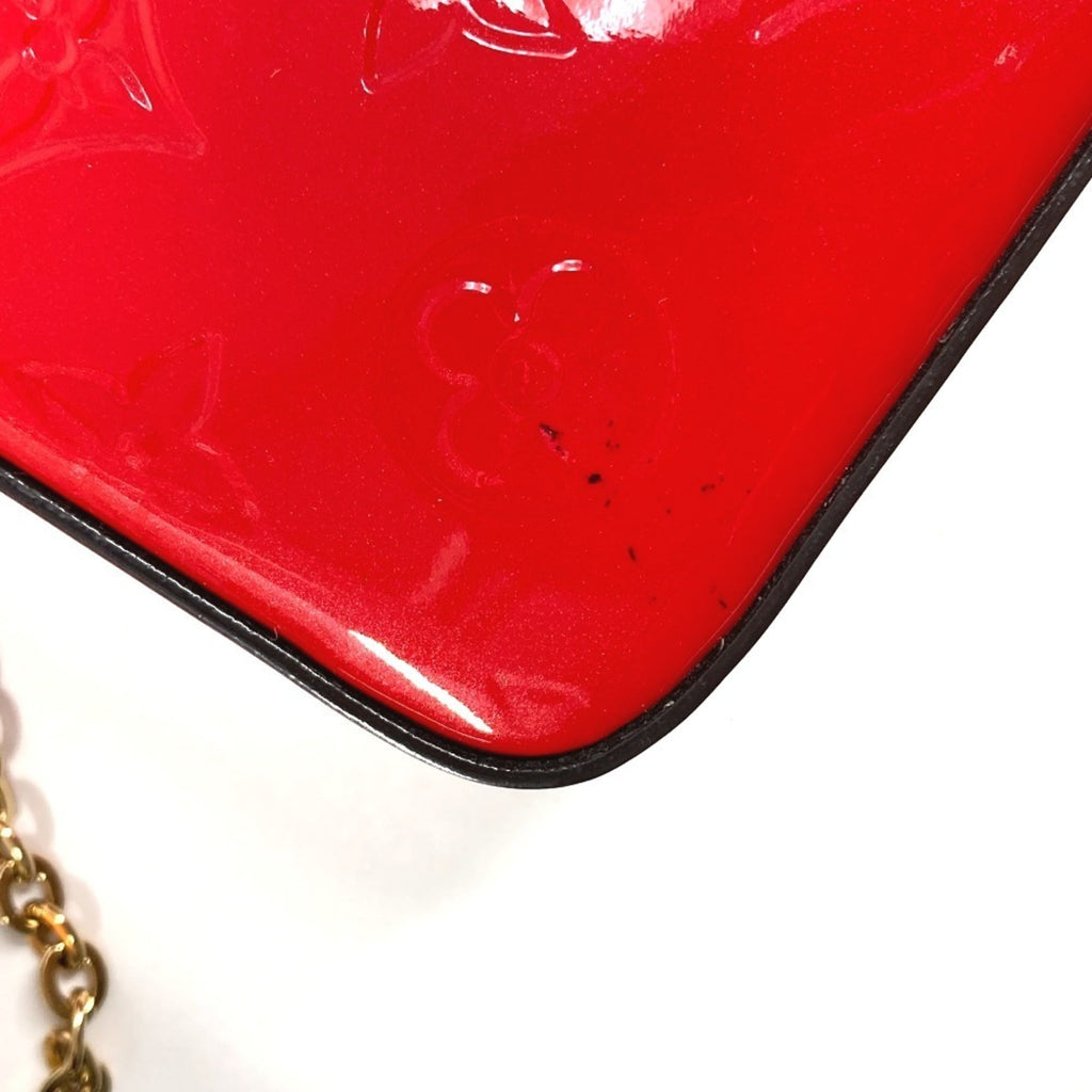 Louis Vuitton Red Color Monogram Vernis Canvas Clutch Bag Pochette Shoulder Bag