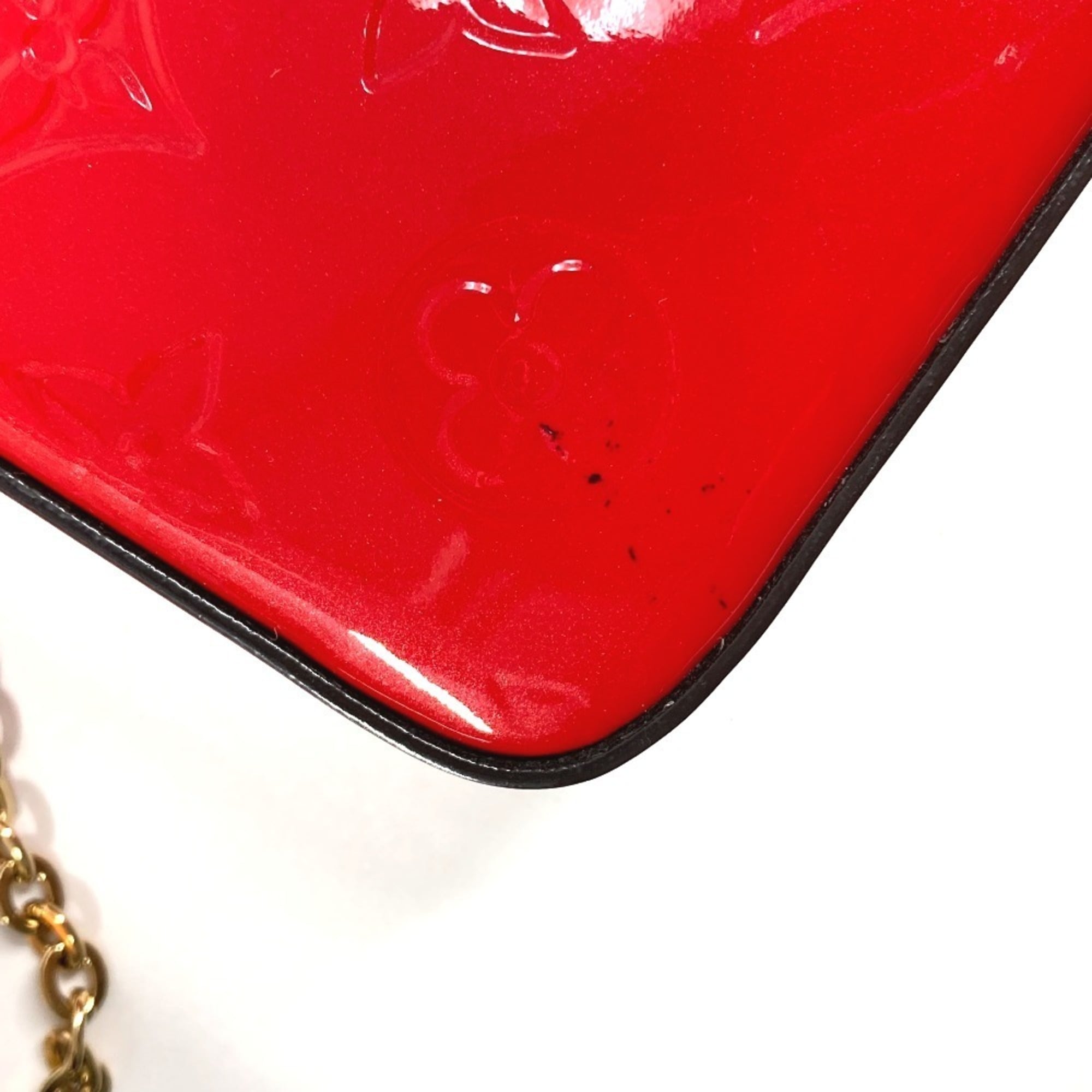 Louis Vuitton Red Color Monogram Vernis Canvas Clutch Bag Pochette Shoulder Bag