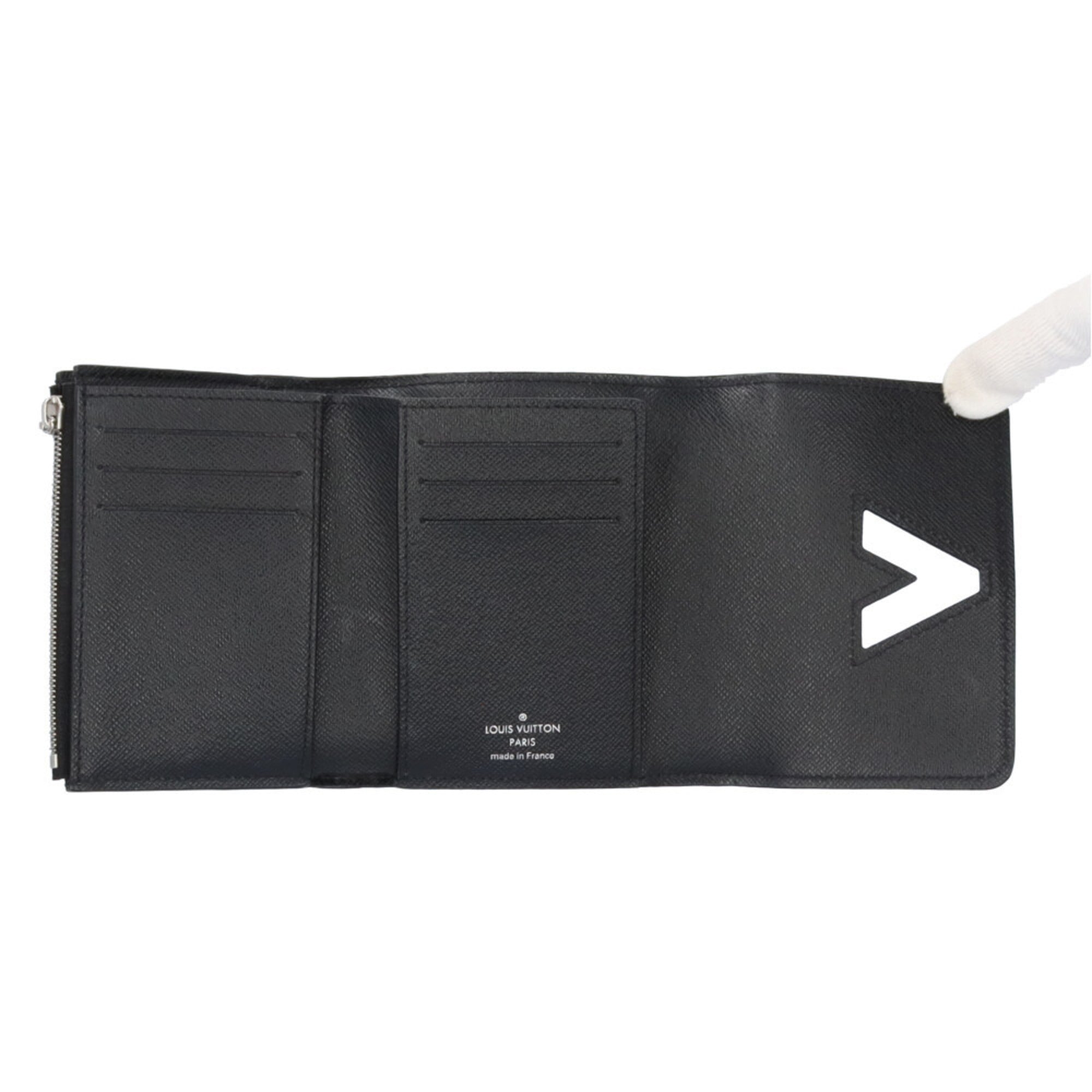 Louis Vuitton Black Epi Leather Wallet (Tri-Fold)