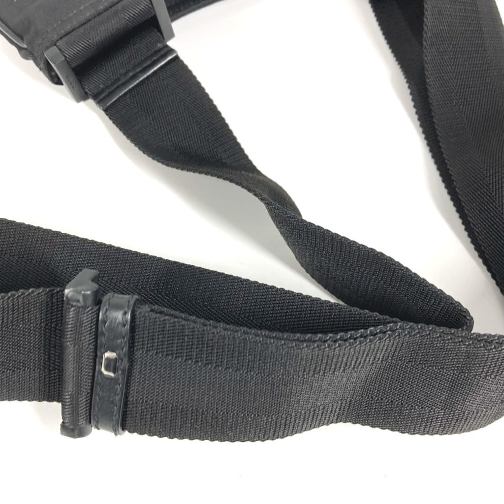 Gucci Black Pochette Shoulder Bag (Pre-Owned)