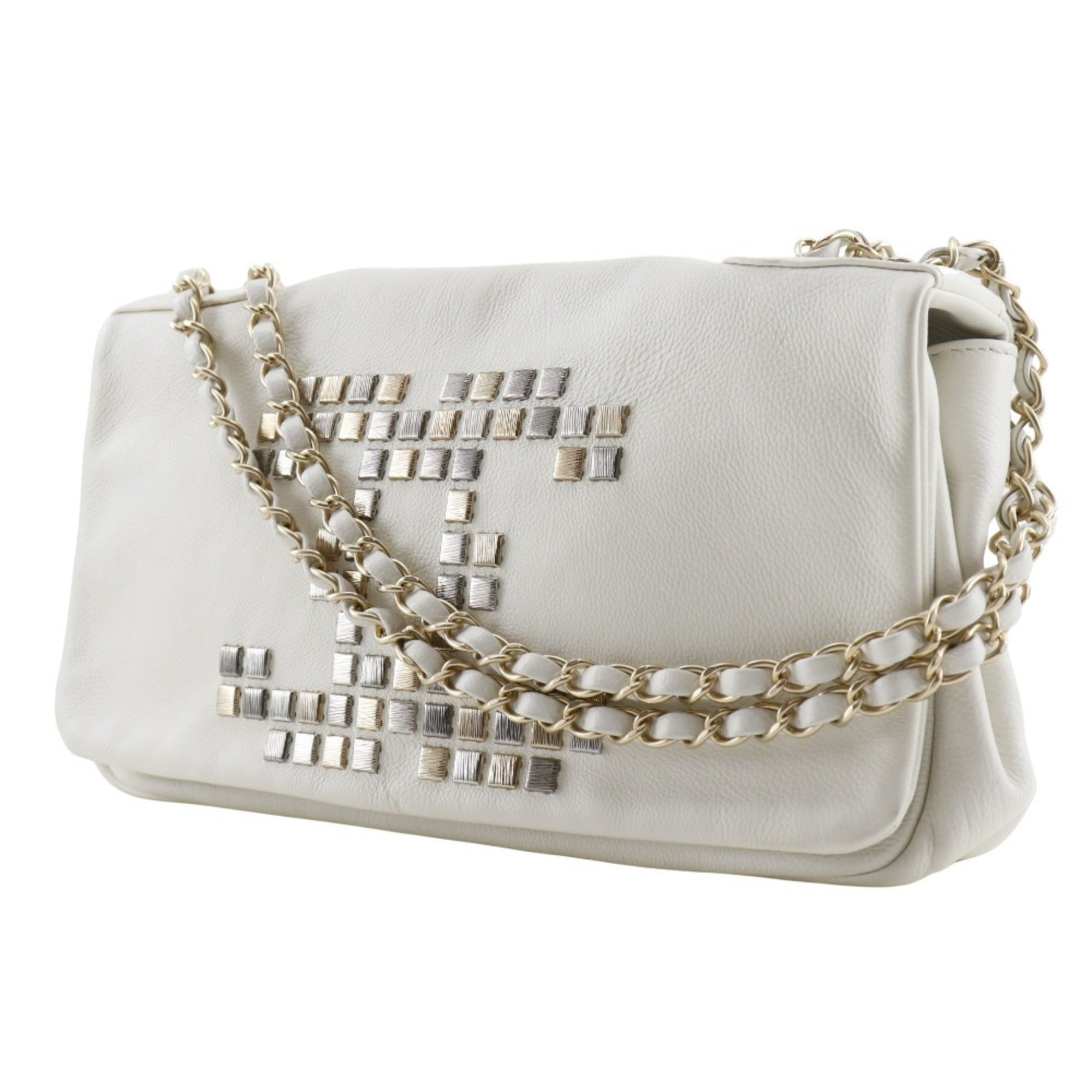 Chanel White Leather Shoulder Bag