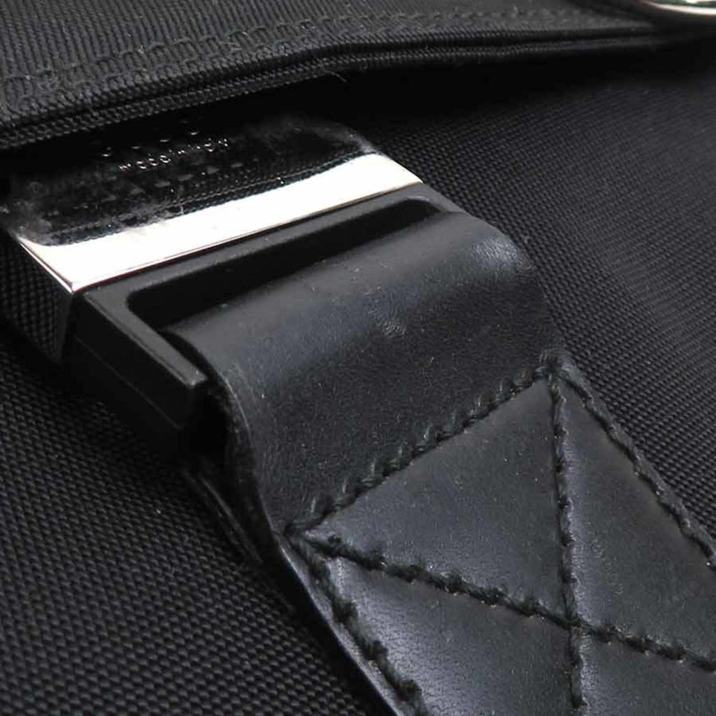 Gucci Black Nylon Leather Shoulder Bag (Pre-Owned)