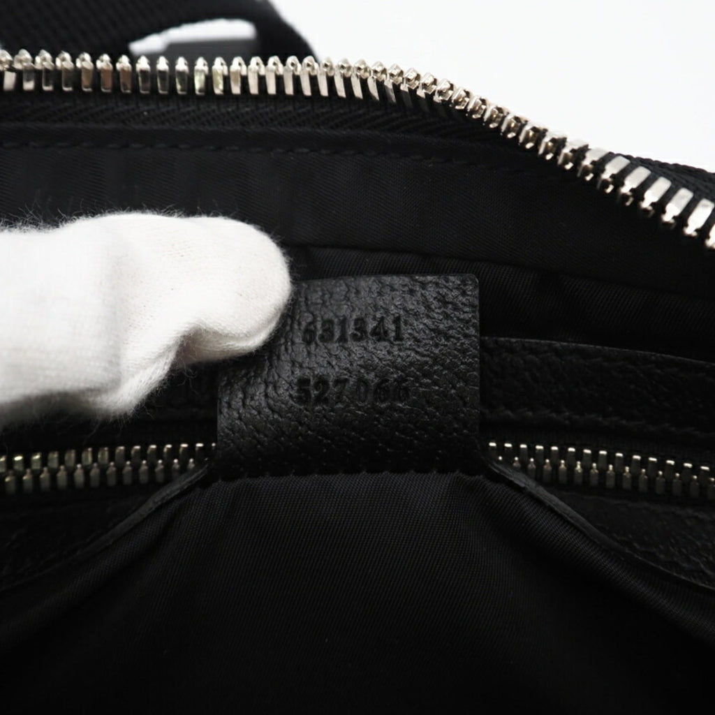 Gucci Black Nylon Leather Sling Bag (Pre-Owned)