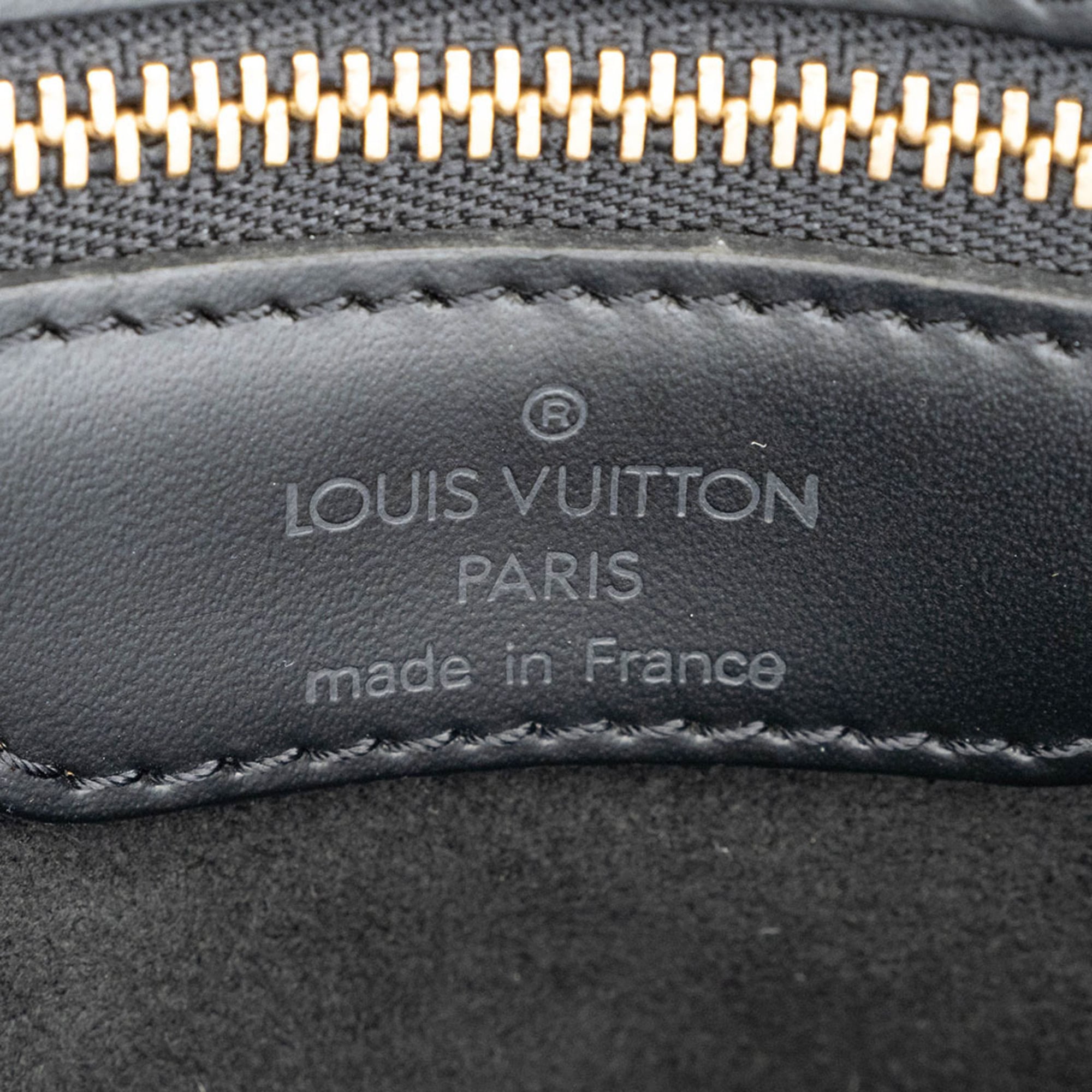 Louis Vuitton Noir Epi Leather Shoulder Bag