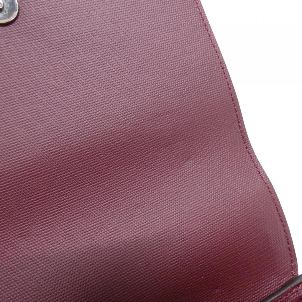 Gucci Silver Shoulder Bag (Pre-Owned)