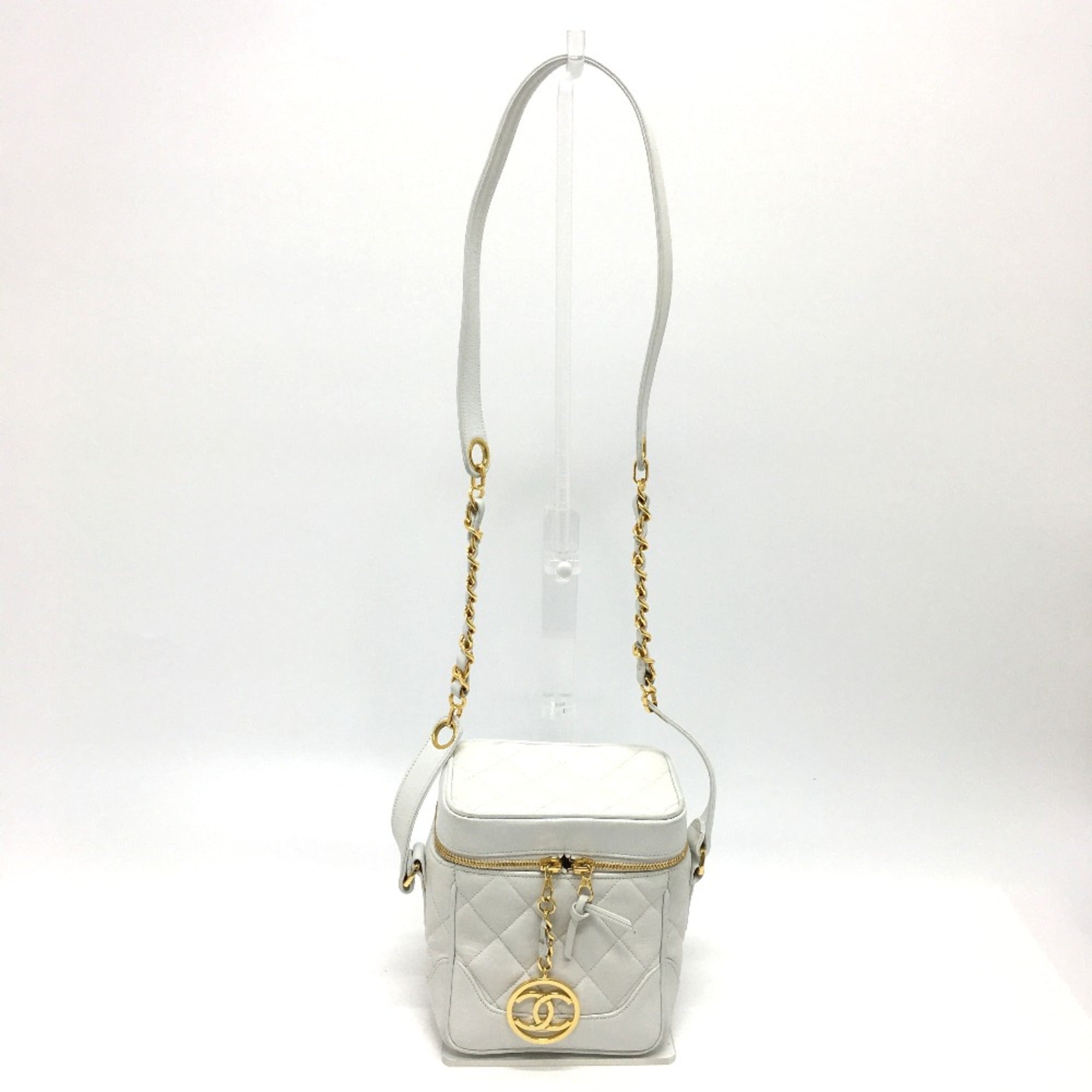 Chanel White Leather Shoulder Bag