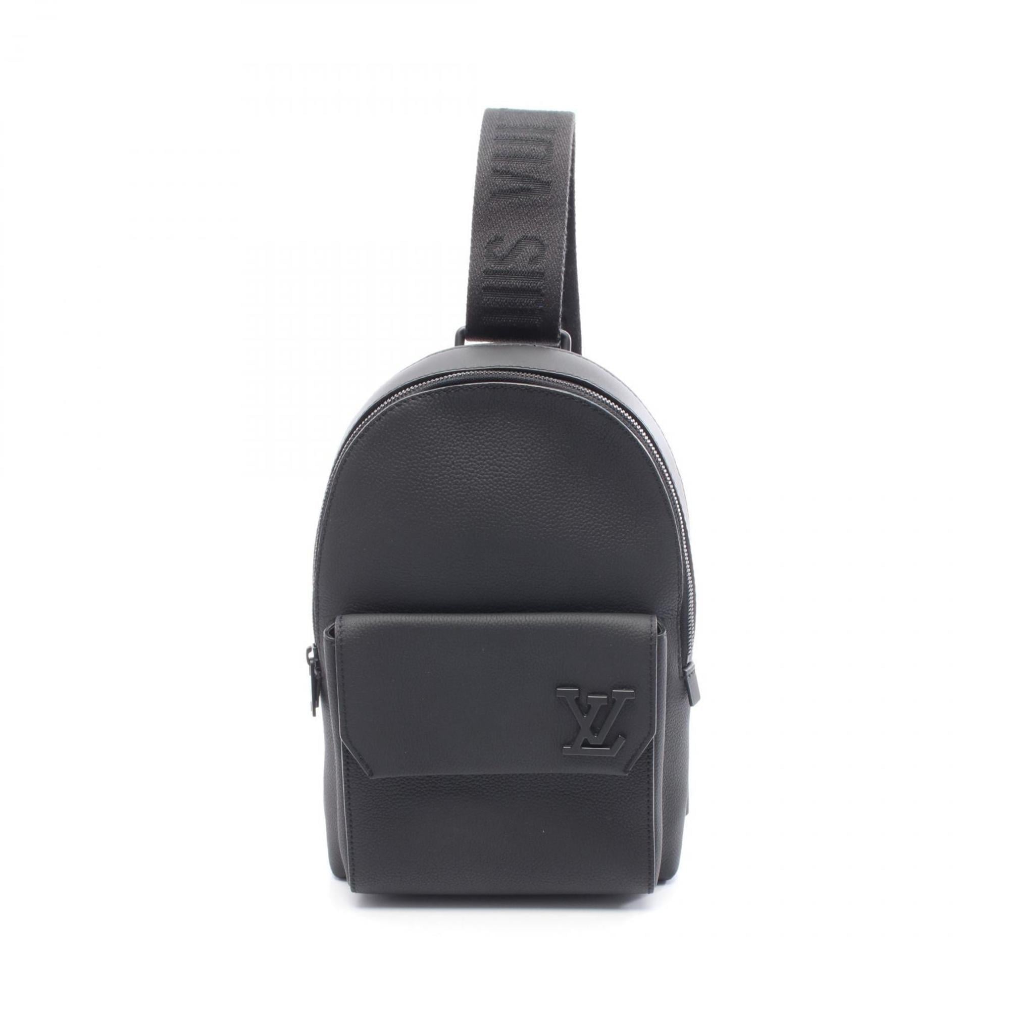 Louis Vuitton Black Leather Fanny Pack