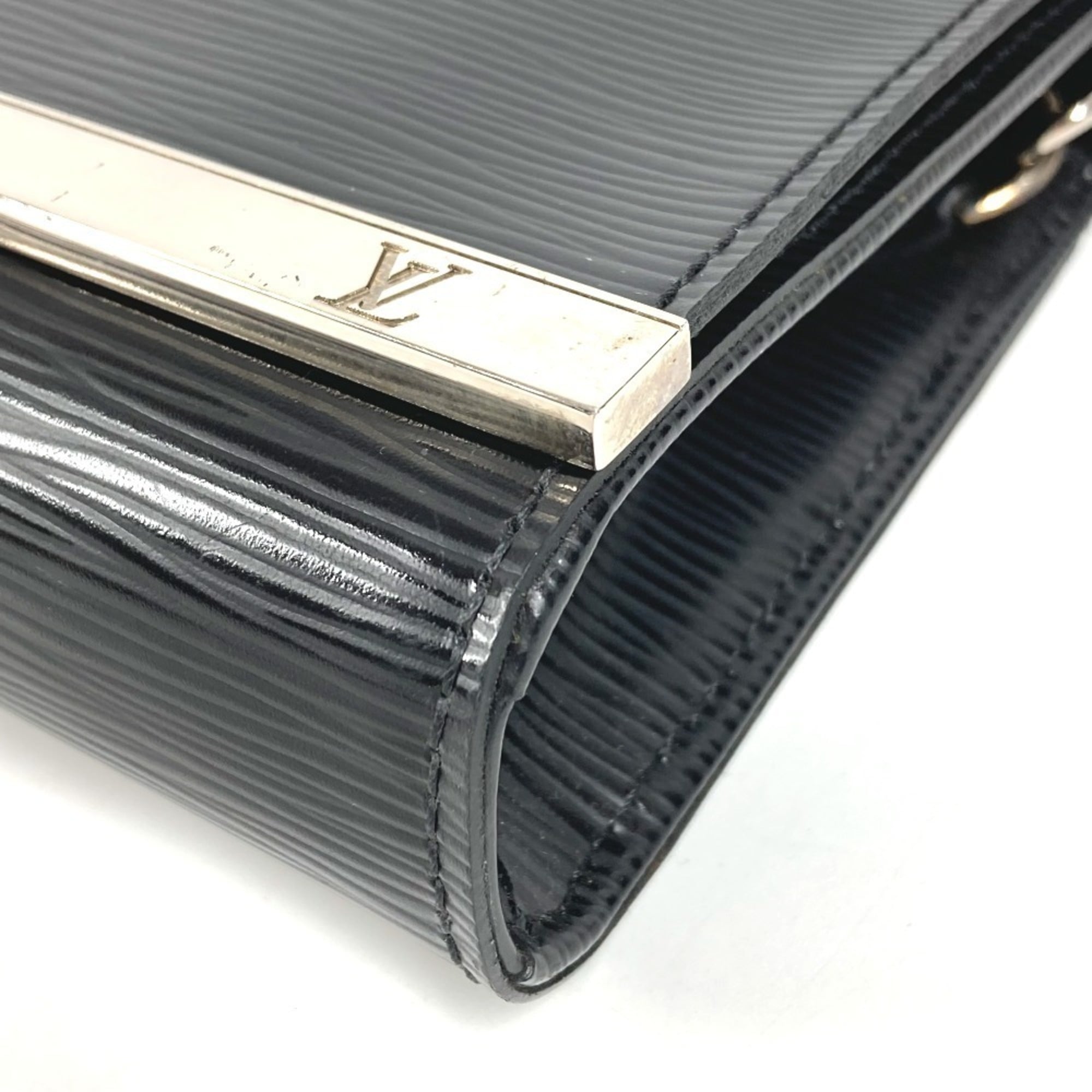 Louis Vuitton Epi Black Noir Epi Leather Clutch Bag Pochette Shoulder Bag