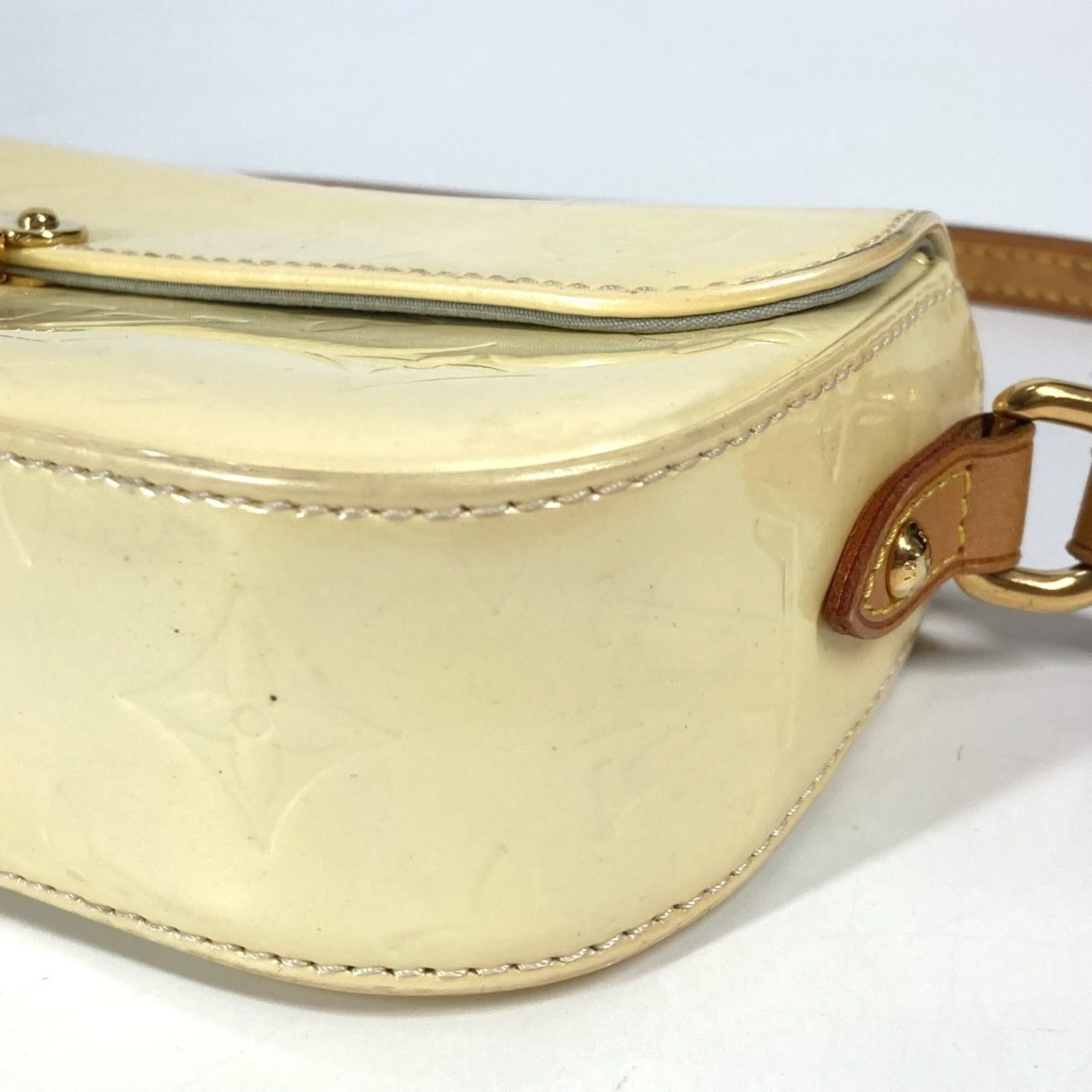 Louis Vuitton Monogram Vernis Pearl White Monogram Vernis Shoulder Bag