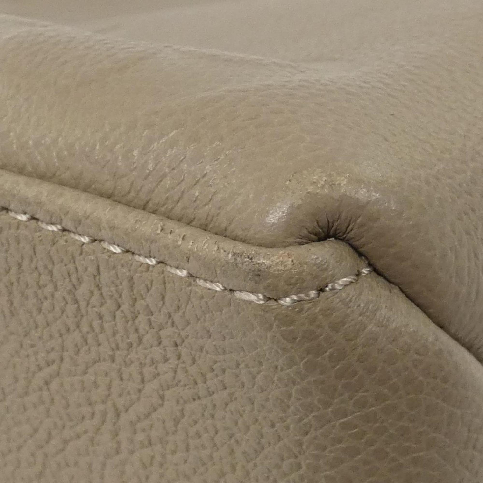 Louis Vuitton Beige Tourterelle Leather Handbag