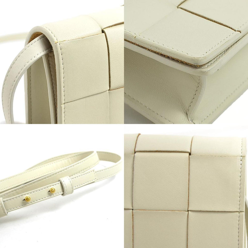 Bottega Veneta Ivory Leather Shoulder Bag