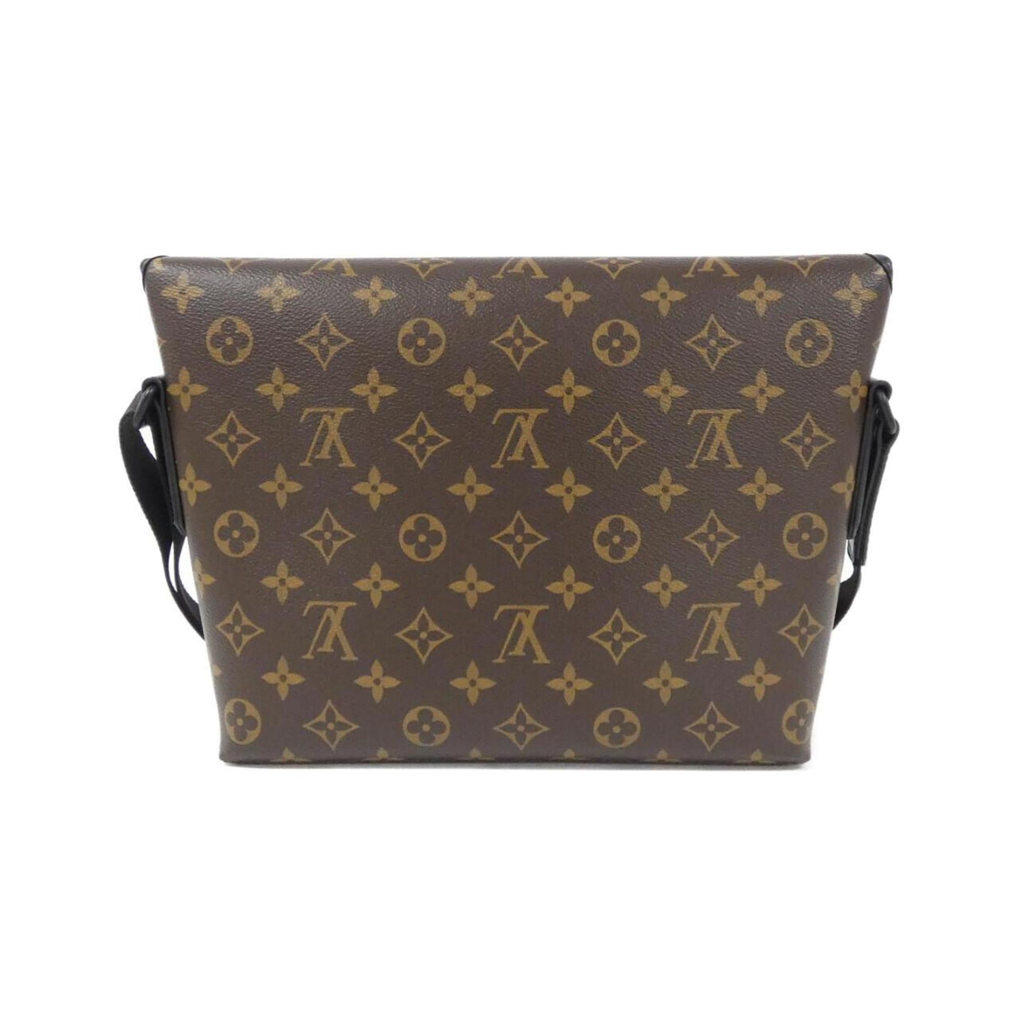 Louis Vuitton Marron Coated Canvas Shoulder Bag