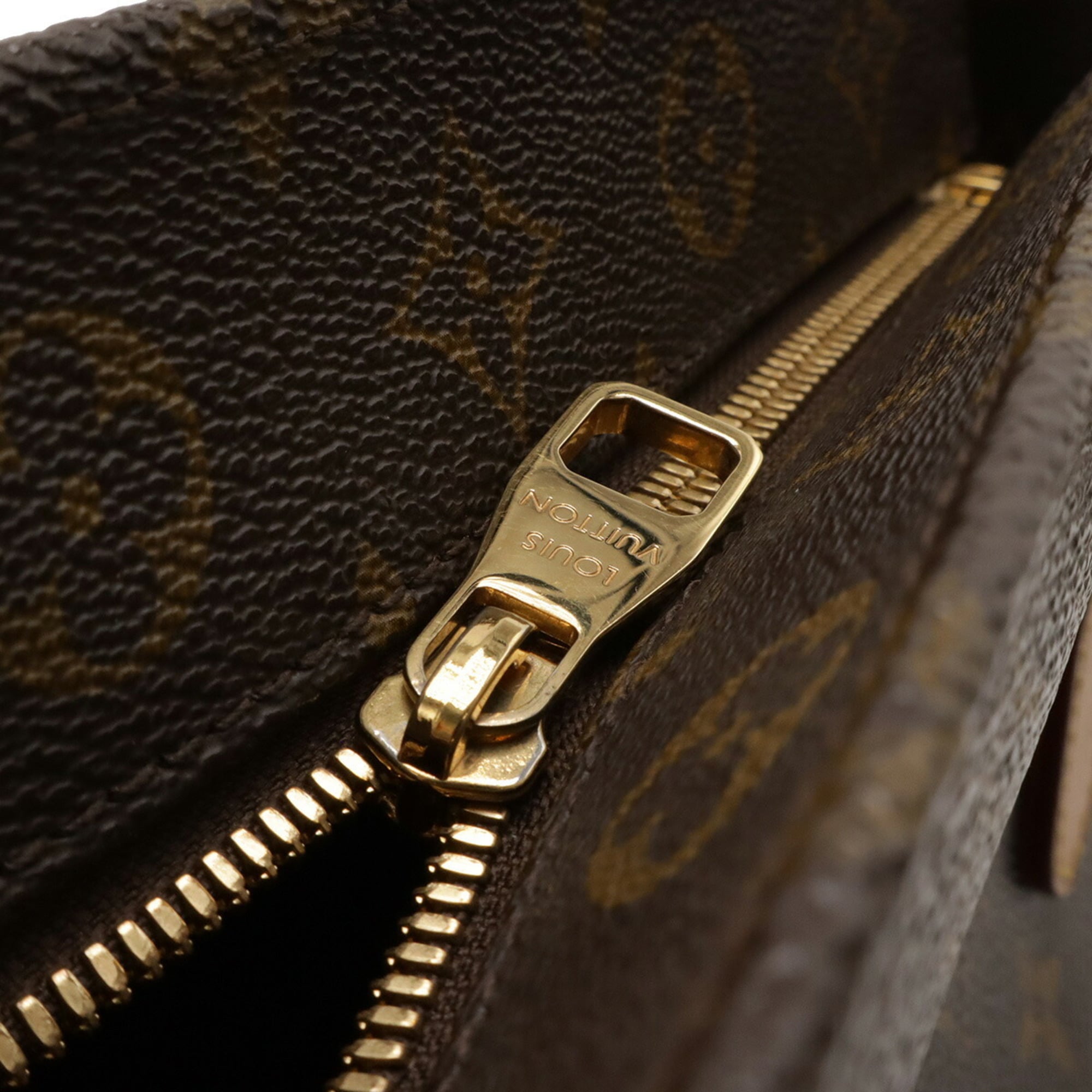 Louis Vuitton Monogram Brown Monogram Shoulder Bag Tote Bag