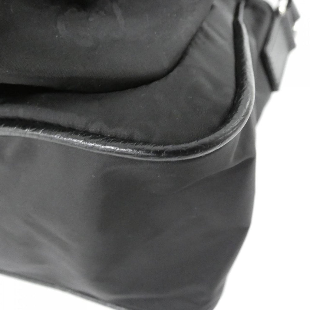 Gucci Black Nylon Shoulder Bag (Pre-Owned)