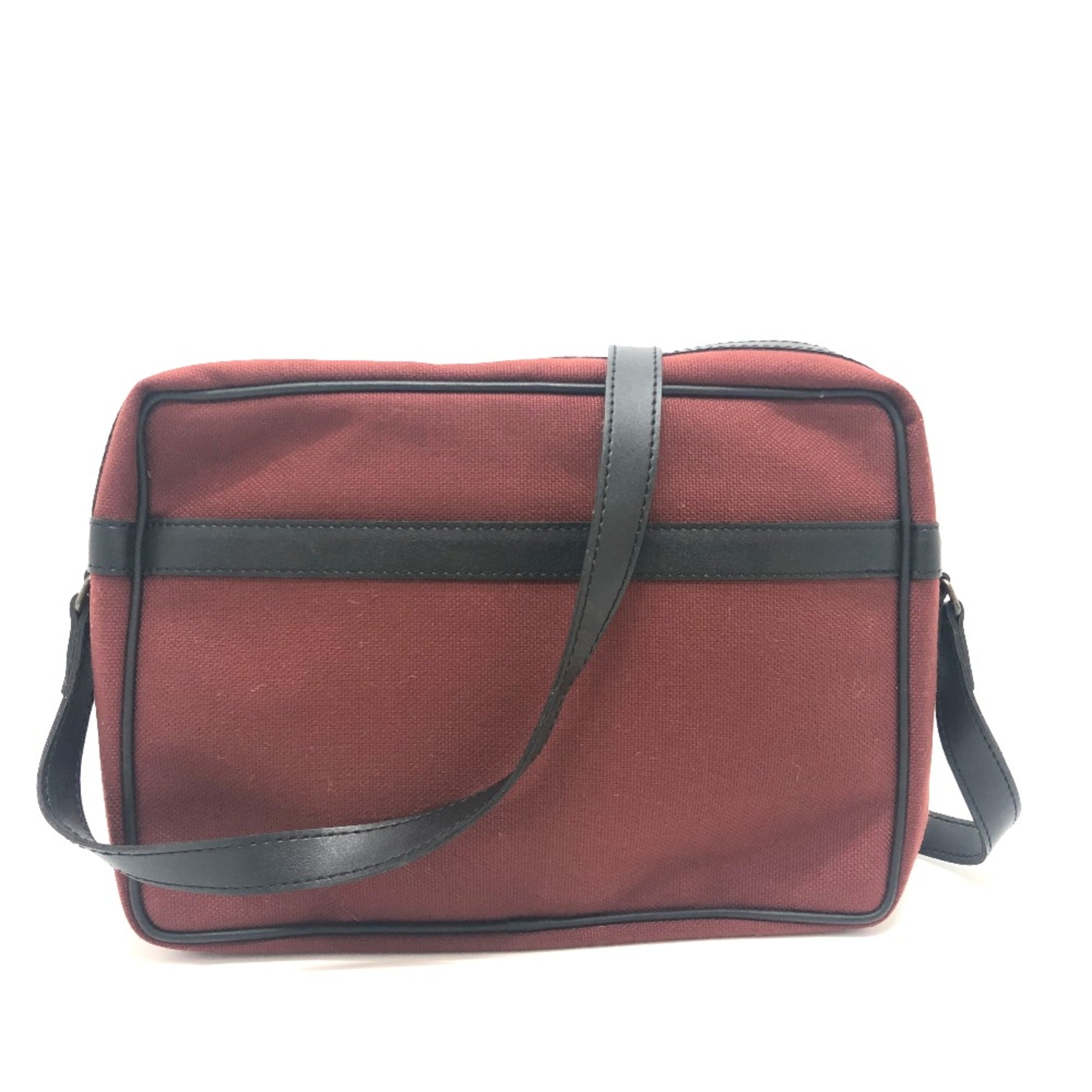 Yves Saint Laurent Red Other Shoulder Bag (Pre-Owned)