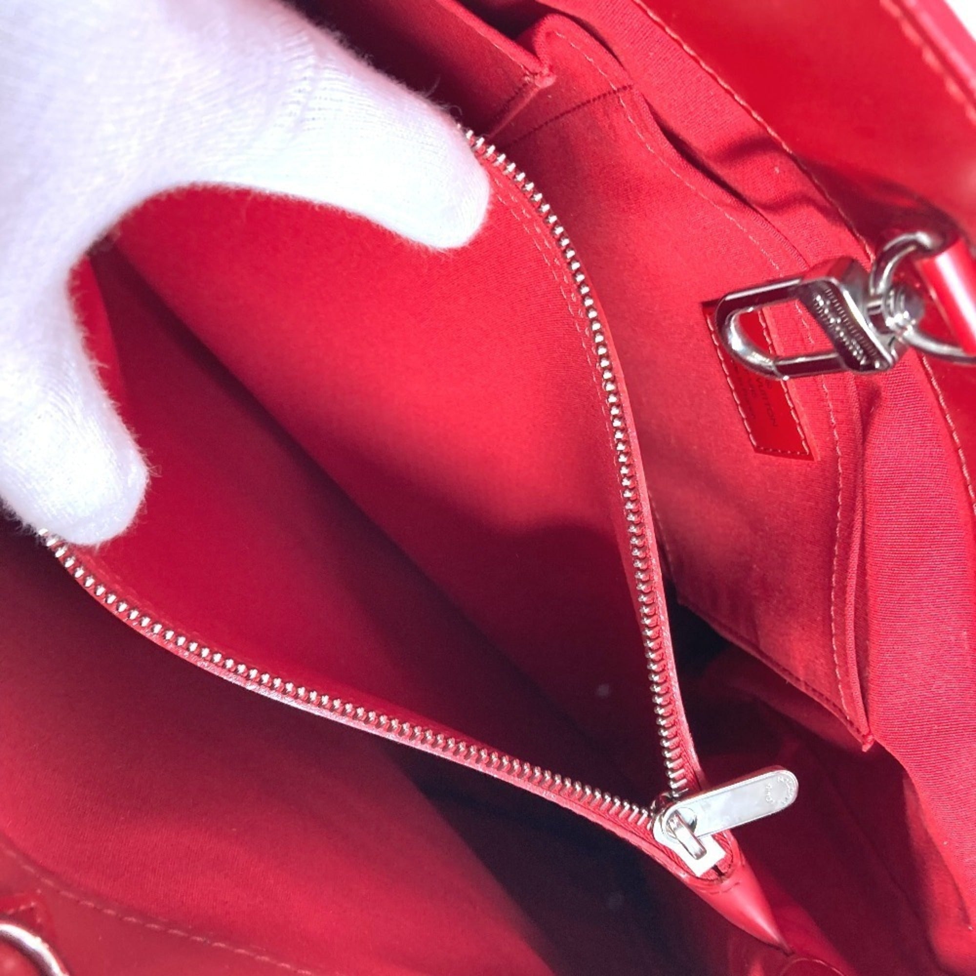 Louis Vuitton Red Color Epi Leather Handbag Shoulder Bag Tote Bag