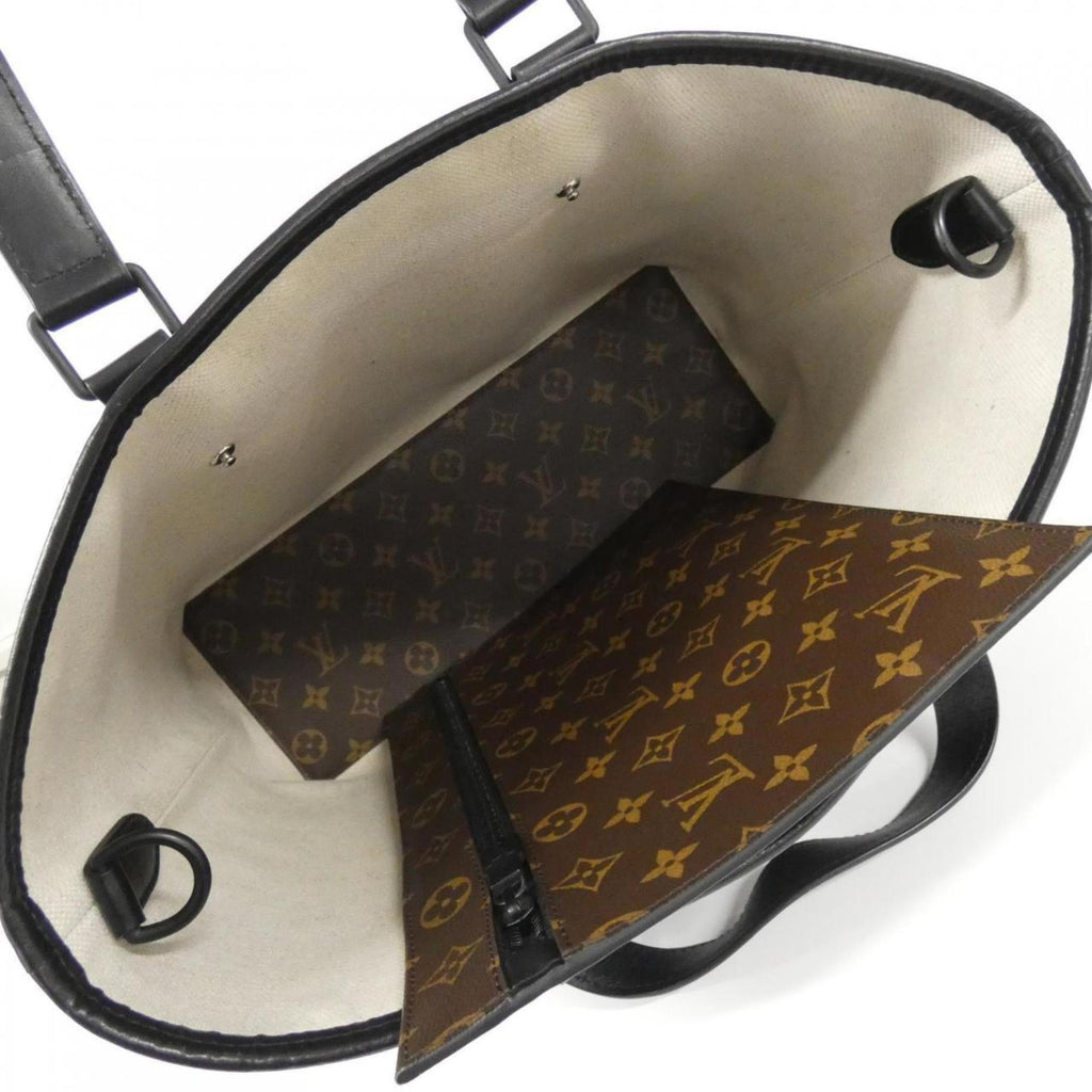 Louis Vuitton Marron Coated Canvas Handbag