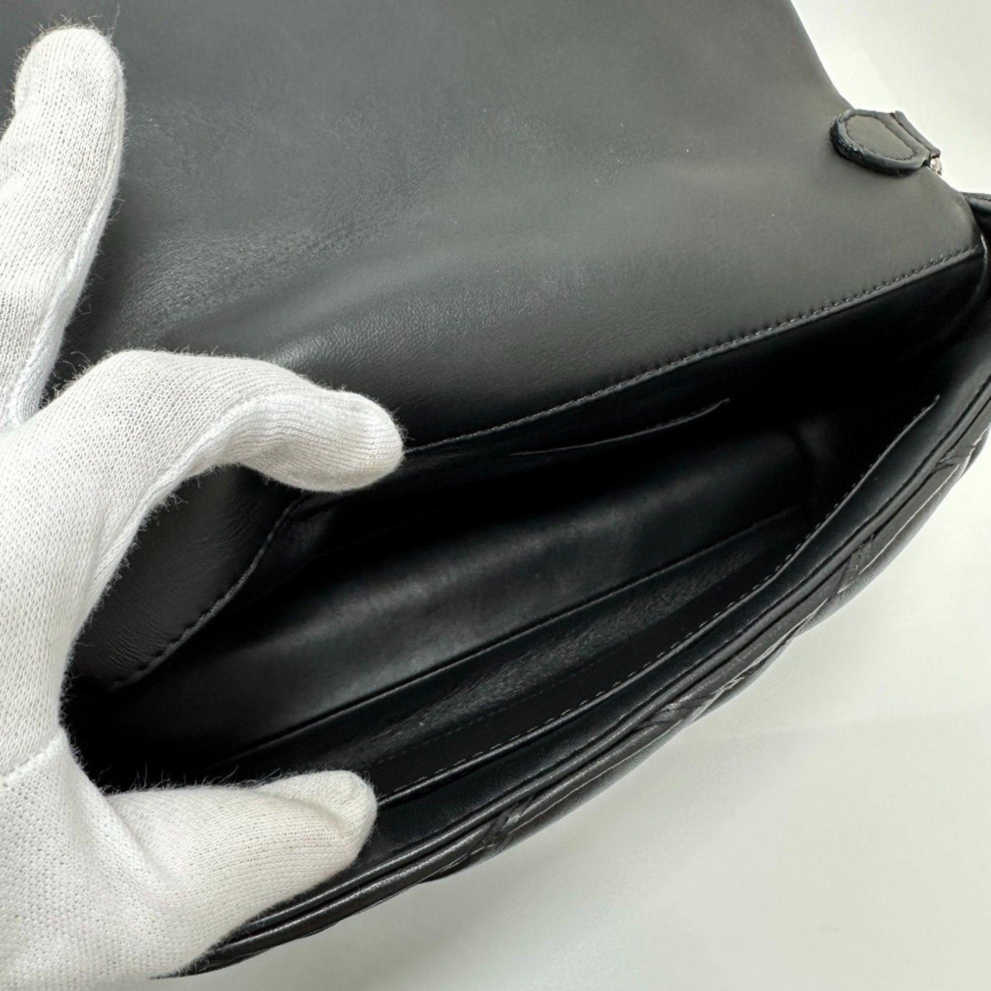 Louis Vuitton Black Noir Leather Handbag Shoulder Bag
