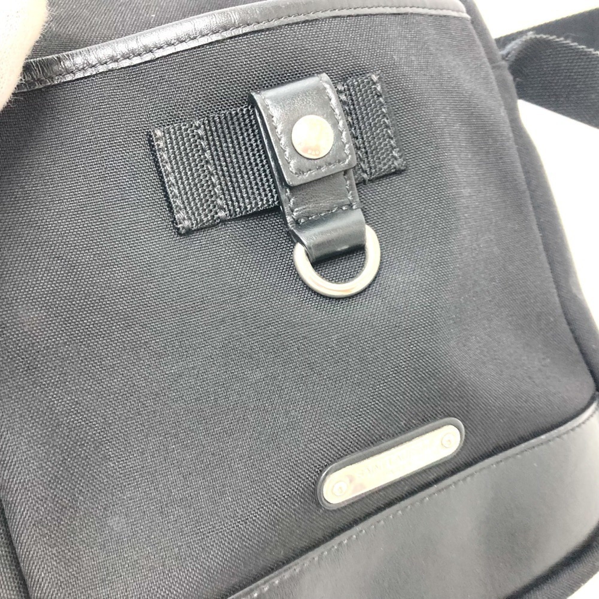 Saint Laurent Black Canvas Leather Shoulder Bag (Pre-Owned)
