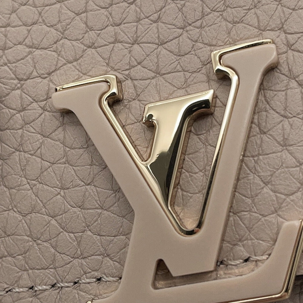 Louis Vuitton Galle Leather Wallet (Tri-Fold)