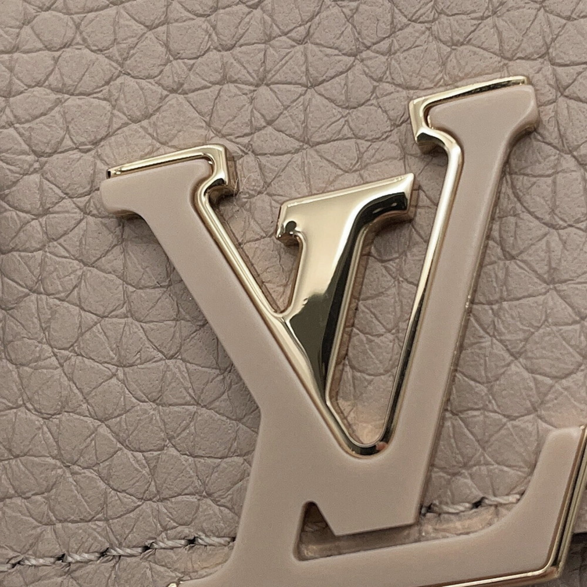Louis Vuitton Galle Leather Wallet (Tri-Fold)